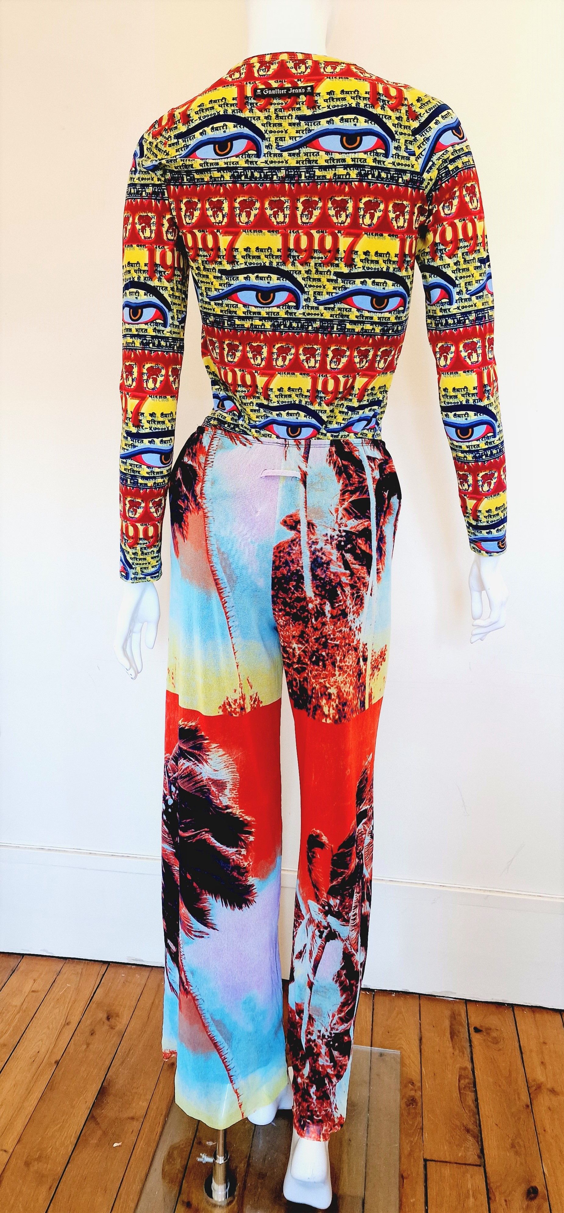 Jean Paul Gaultier Jean Paul Gaultier Tibet 1997 Buddha Eye T-shirt Top Tee Size M / US 6-8 / IT 42-44 - 8 Thumbnail