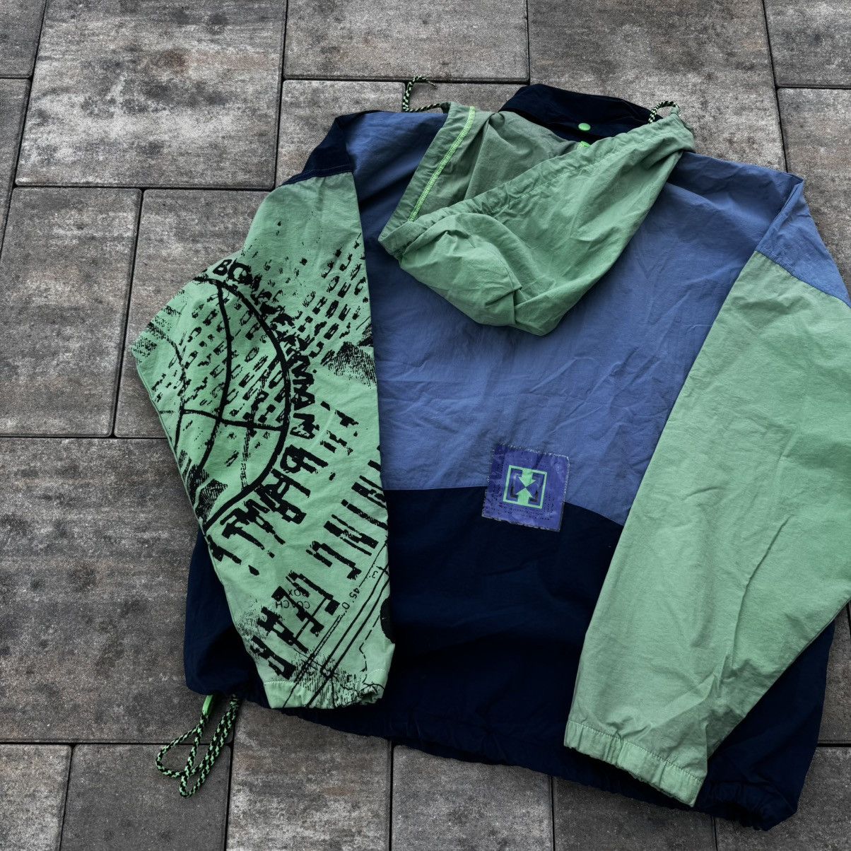Nike Vintage 90s Nike Nylon Light Zip Windbreaker Track Jacket Size US L / EU 52-54 / 3 - 13 Thumbnail
