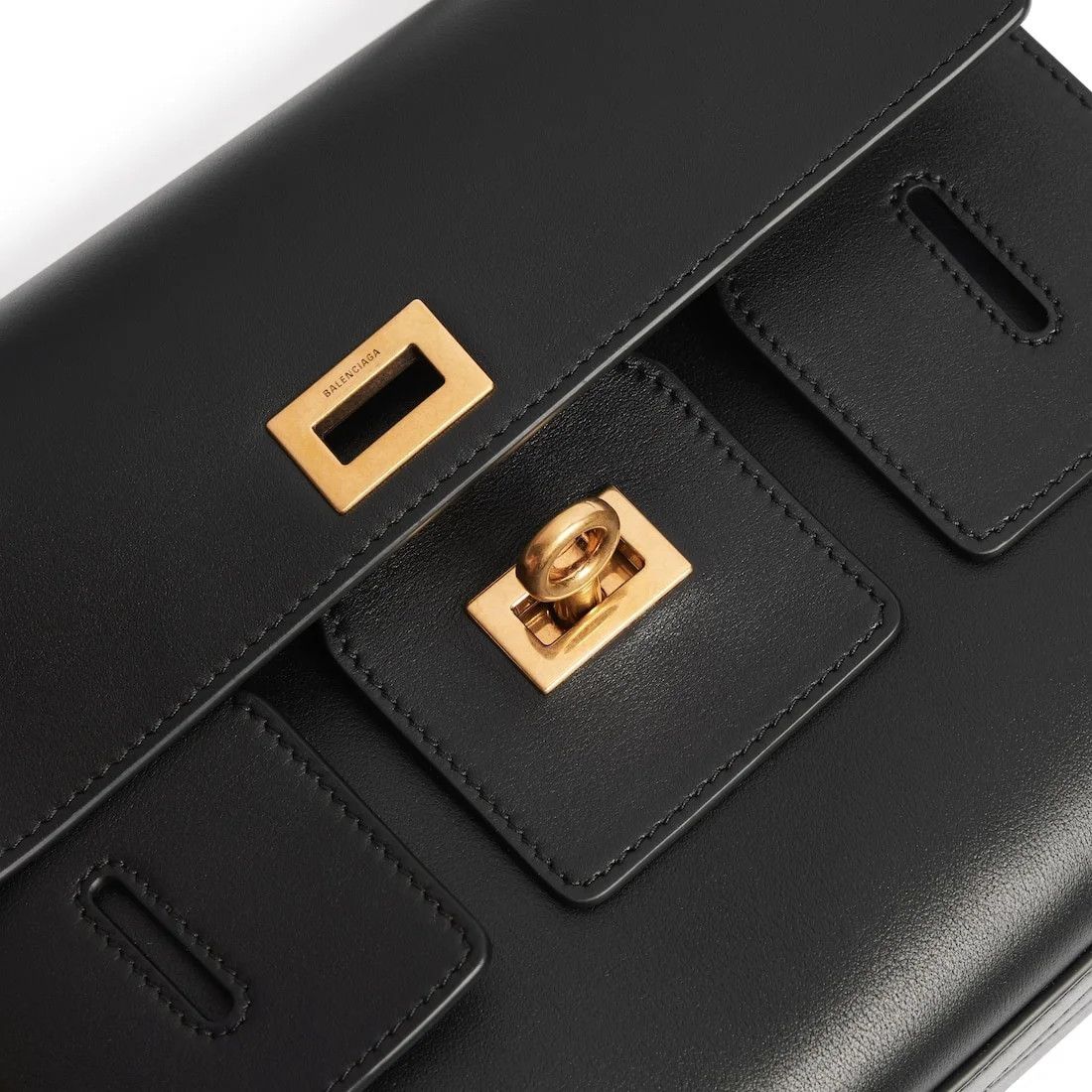 Balenciaga o1bcso1str0226 Size: OS / Bel Air XS Flap Bag In Black Size ONE SIZE - 5 Thumbnail