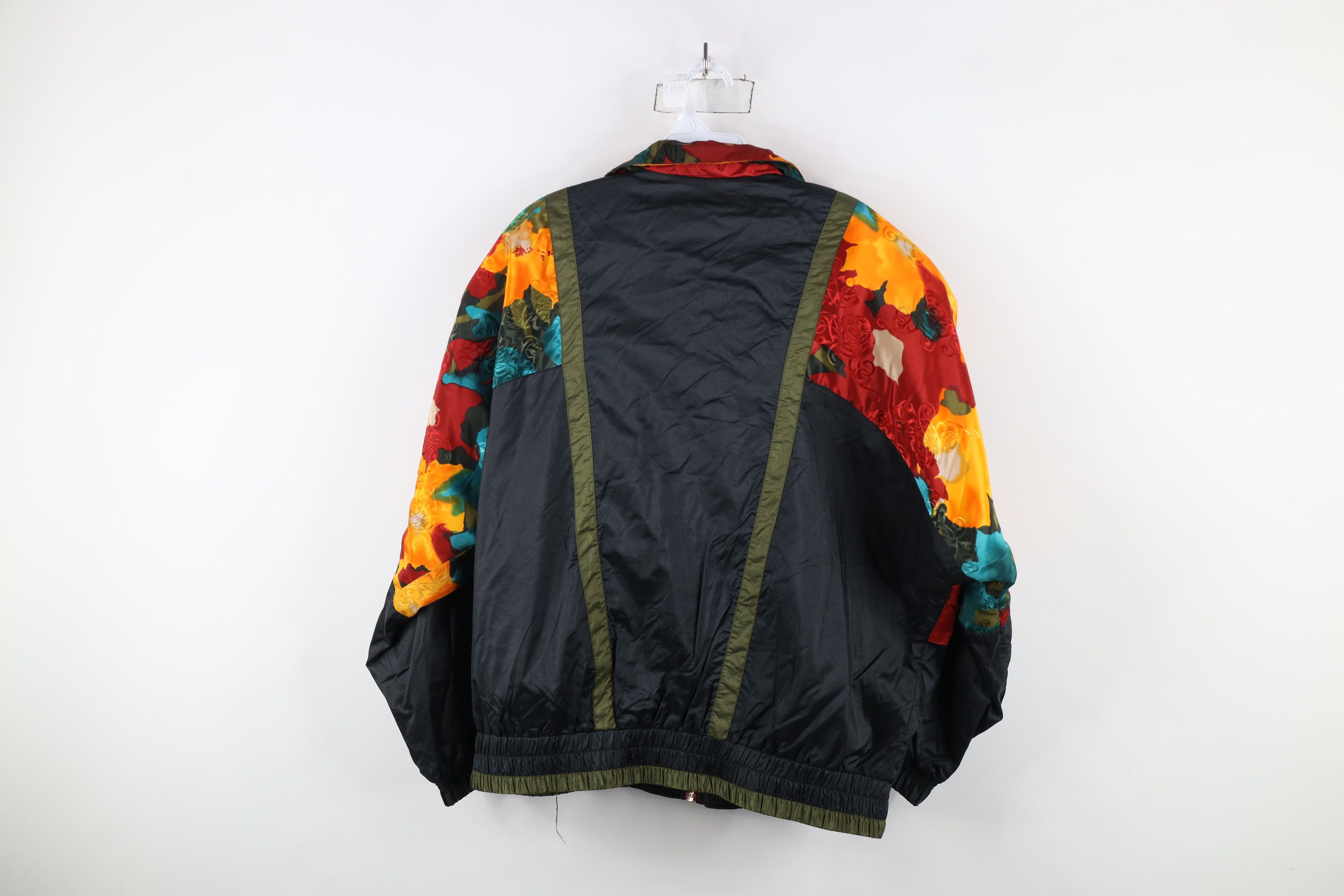Vintage Vintage 90s Streetwear Rainbow Flower Windbreaker Jacket Size L / US 10 / IT 46 - 13 Thumbnail