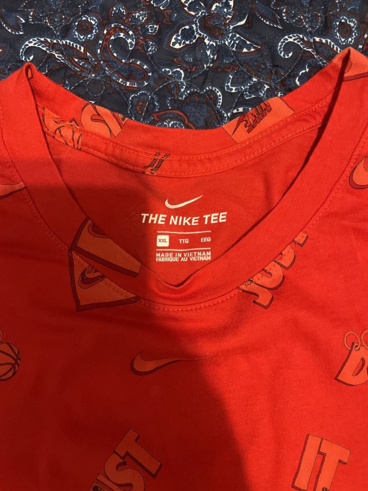 Nike Nike Red Tee Size US XXL / EU 58 / 5 - 2 Thumbnail