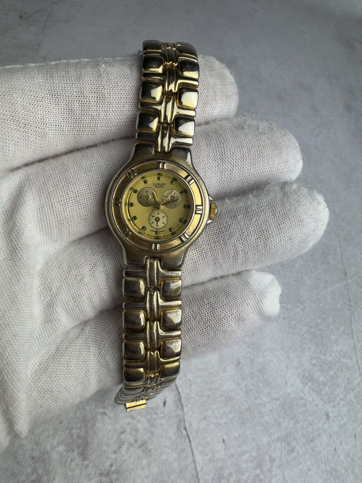 Japanese Brand Vintage Japanese Style Watch Size ONE SIZE - 1 Thumbnail