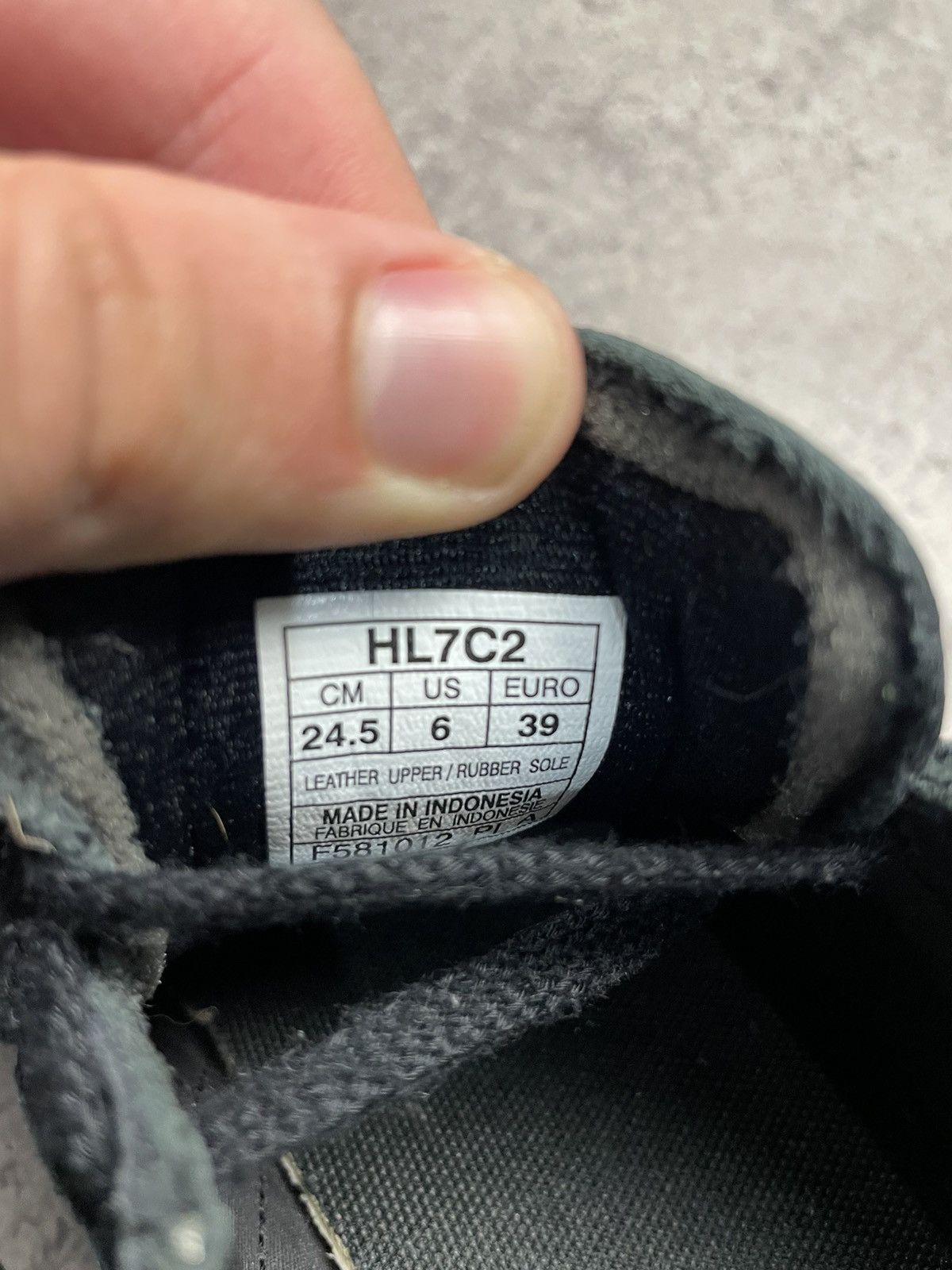 Asics Vintage Asics onitsuka tiger mexico 66 sneakers US 6 Size US 6 / EU 39 - 9 Thumbnail