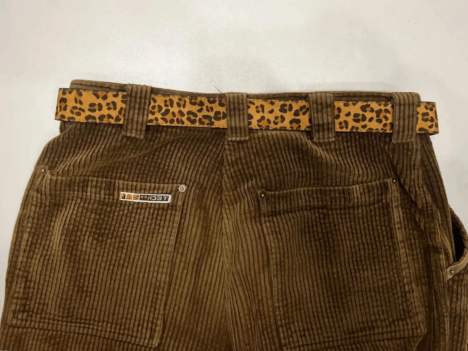 Japanese Brand 2000s leopard cheetah print belt Size 32 - 4 Thumbnail