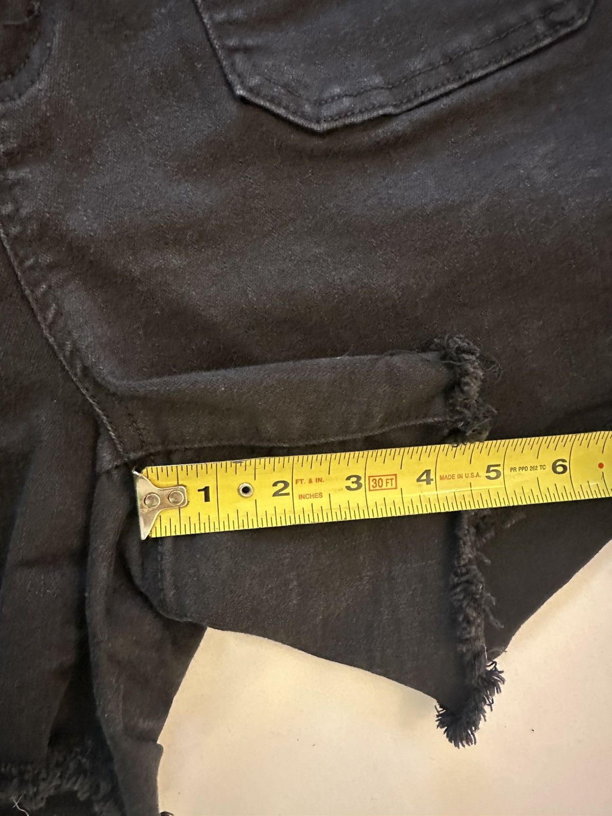 Judy Blue Judy Blue Cargo Patch Pocket Black Denim Jean Shorts Size 2X Size 42" / US 20 - 6 Thumbnail