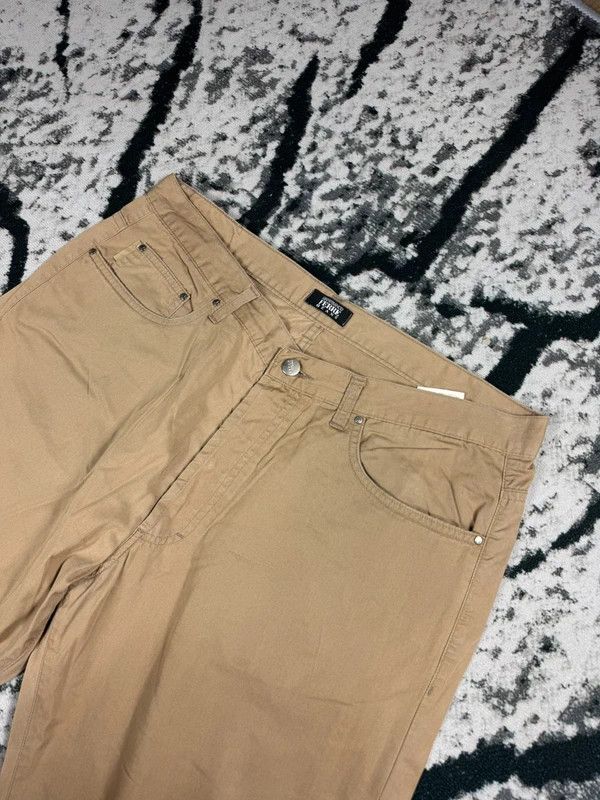 Gianfranco Ferre Gianfranco Ferre beige chino trousers 38 Size US 38 / EU 54 - 4 Thumbnail