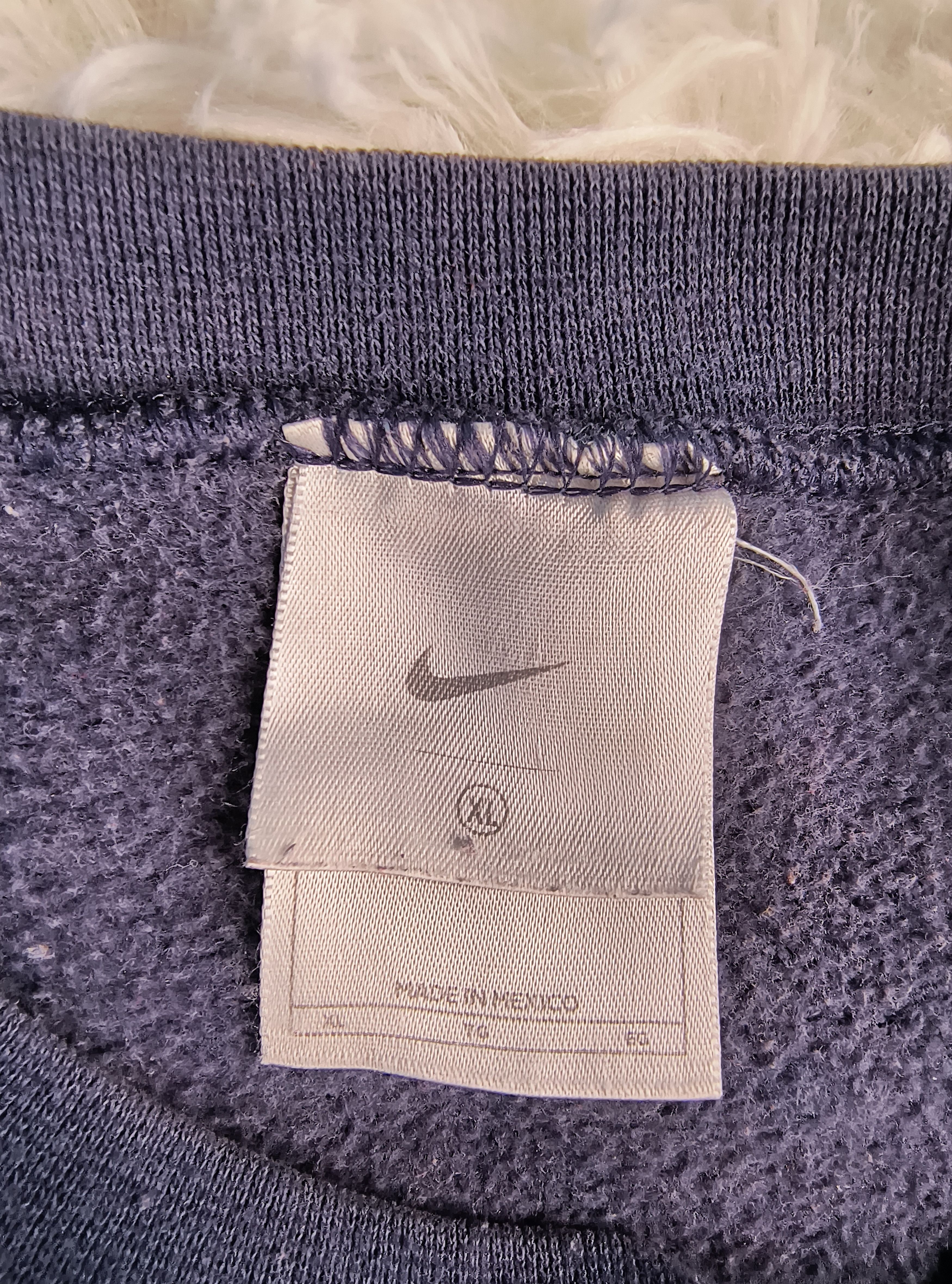 Nike Vintage Nike crewneck 90s sweatshirt Size US XL / EU 56 / 4 - 6 Thumbnail