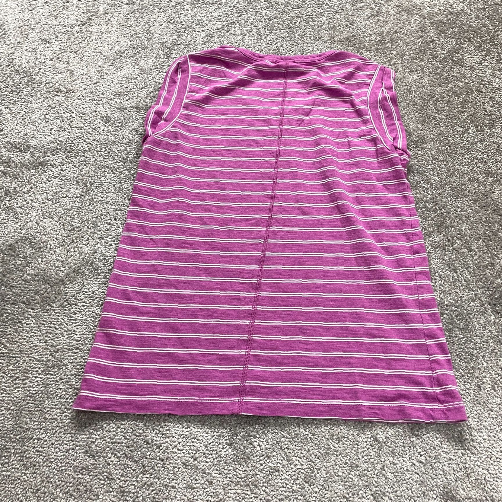 Banana Republic VINTAGE Banana Republic Tank Top Womens Small Sleeveless Striped Purple White Summer Casual Size S / US 4 / IT 40 - 2 Thumbnail