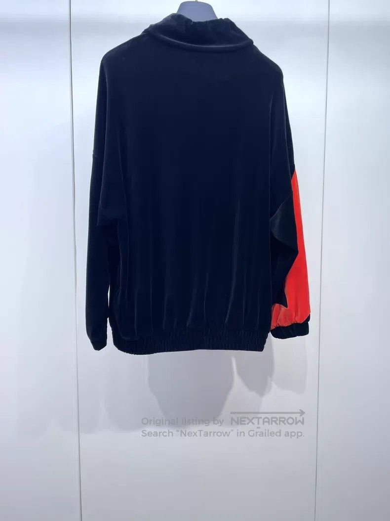 Louis Vuitton Louis Vuitton 25 Black, White and Red Color-Block Velvet h Size US S / EU 44-46 / 1 - 2 Thumbnail