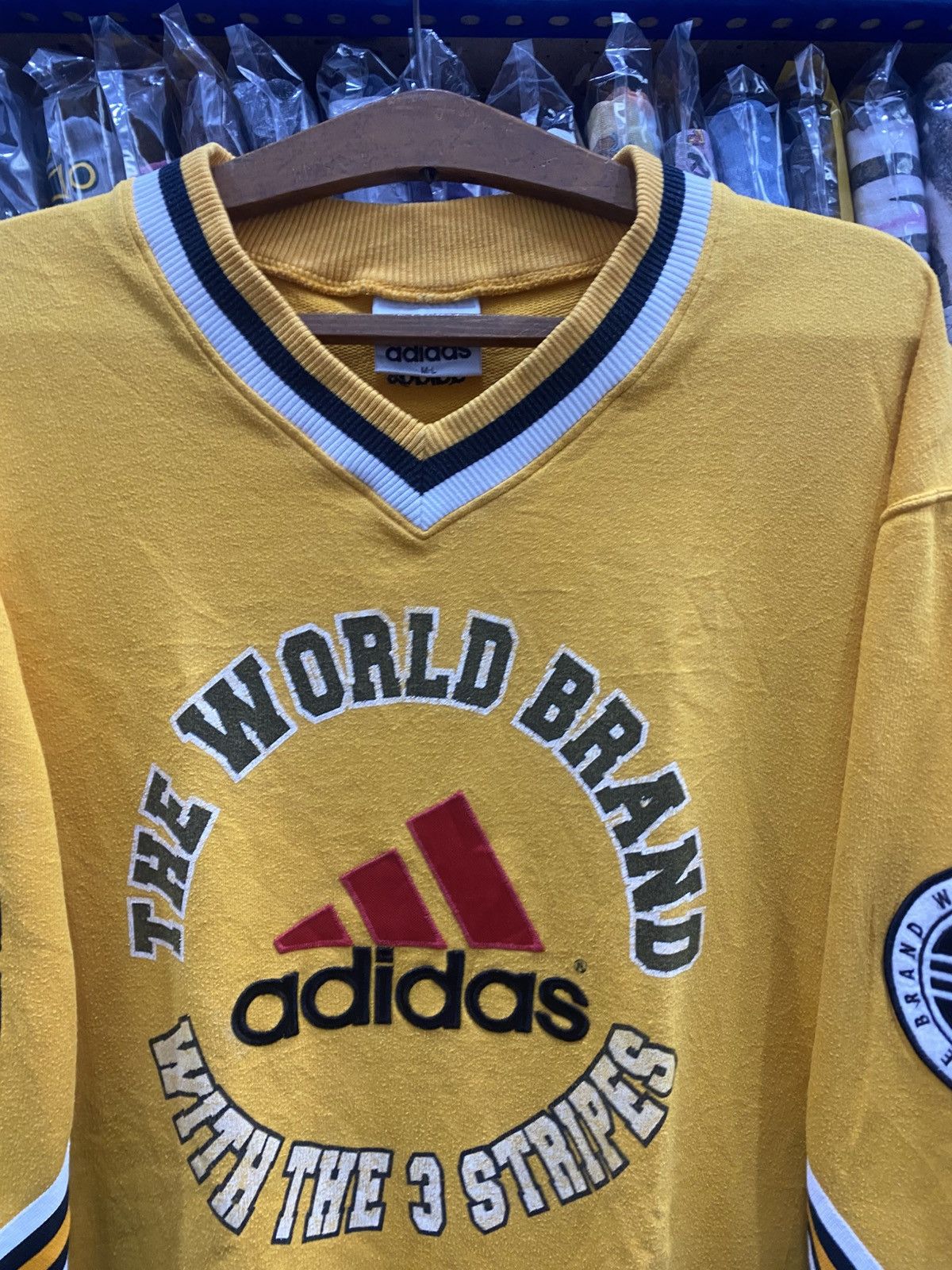 Adidas VINTAGE ADIDAS TEES Size US L / EU 52-54 / 3 - 2 Thumbnail