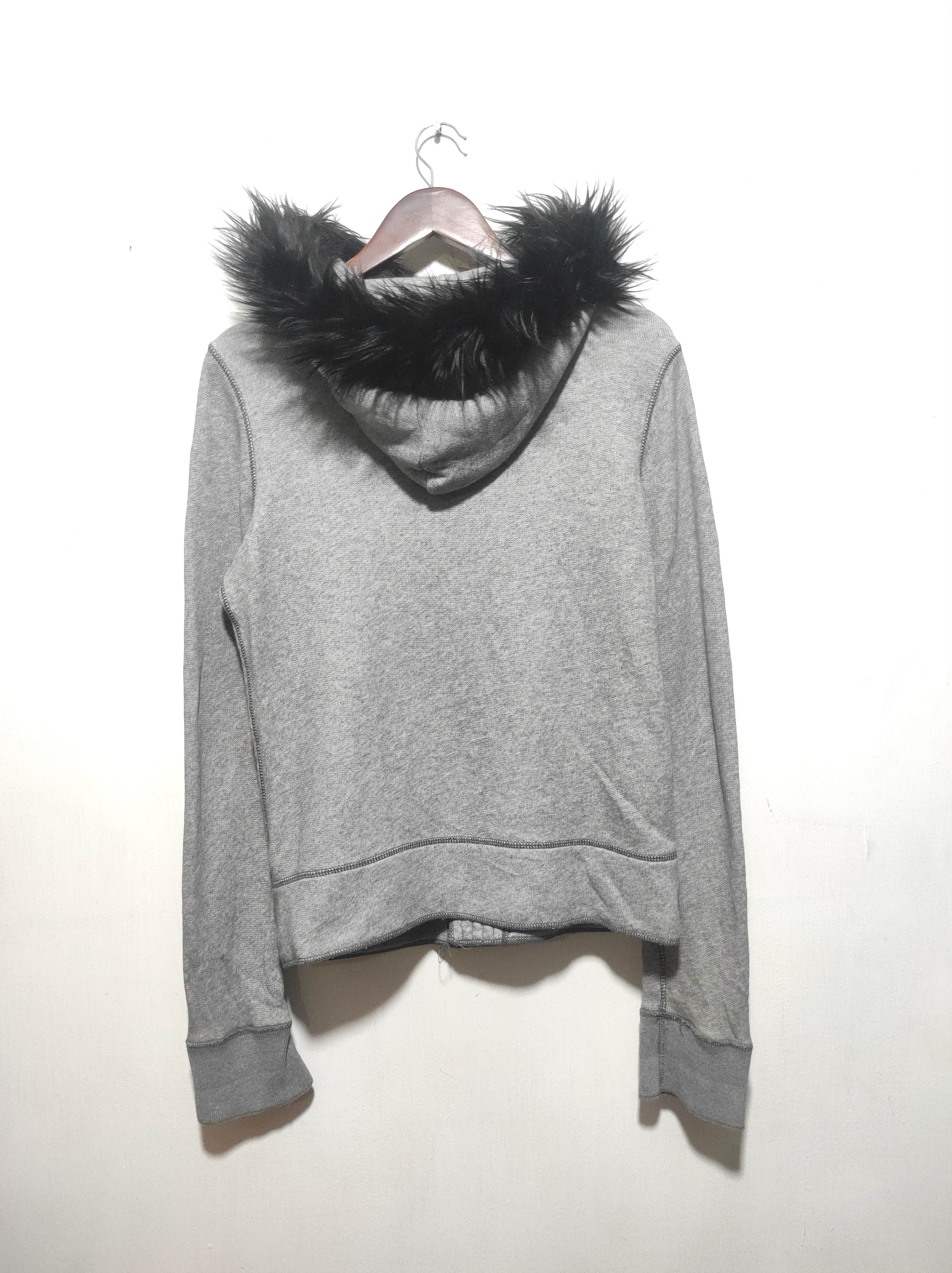 Hollister Hollister BUtton Fur Hoodie if6was9 LGB style Size US S / EU 44-46 / 1 - 9 Thumbnail