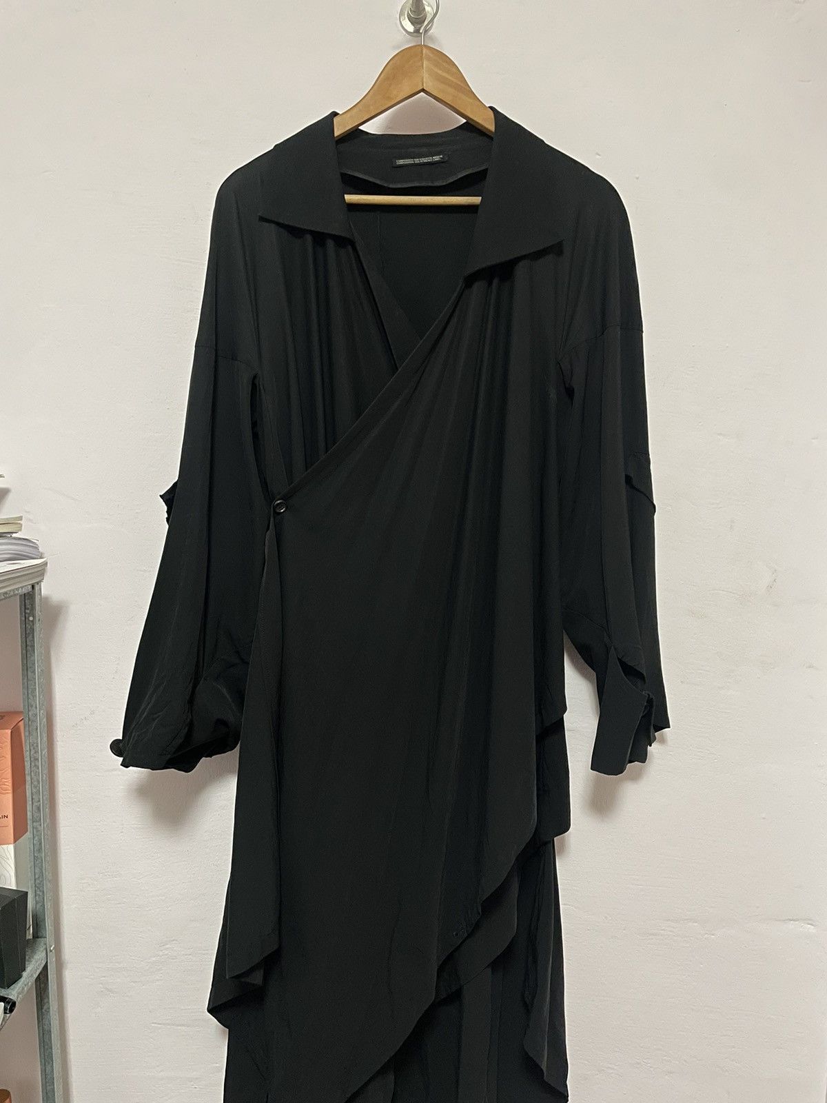 Yohji Yamamoto Yohji yamamoto fw18 asymmetrical long shirt Size US L / EU 52-54 / 3 - 3 Thumbnail