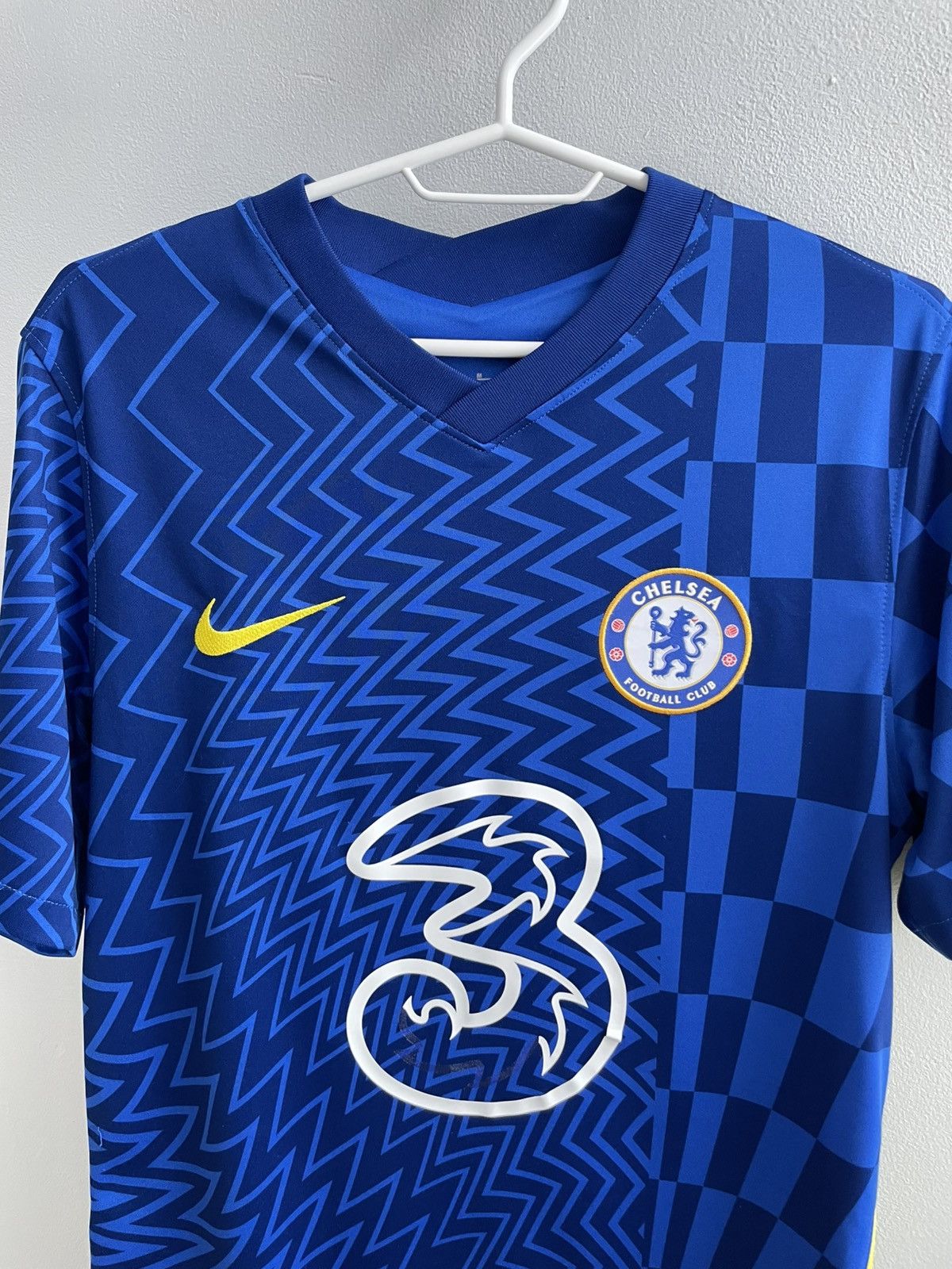 Nike Chelsea 2021 2022 Home Football Shirt Soccer Jersey Nike Size US L / EU 52-54 / 3 - 7 Thumbnail