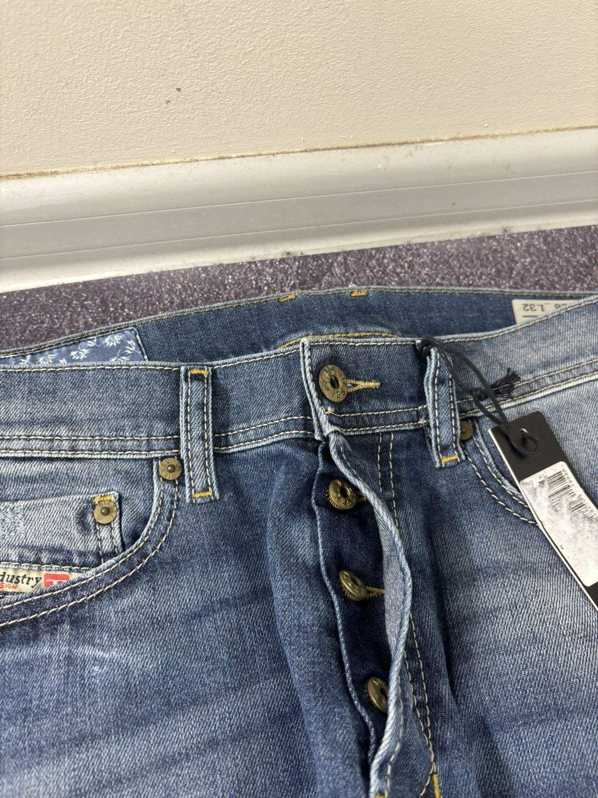 Diesel Diesel Tepphar NWT Slim Carrot Ripped Blue Denim Jeans Size US 28 / EU 44 - 10 Thumbnail