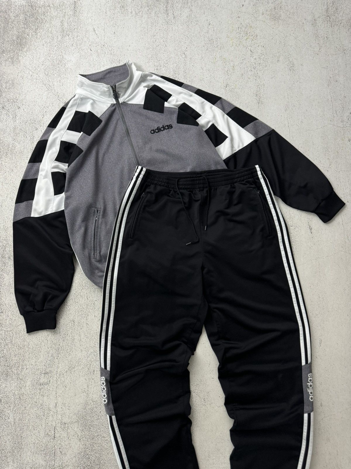 Adidas × Vintage Adidas Vintage Retro Track Suit Size US L / EU 52-54 / 3 - 4 Thumbnail