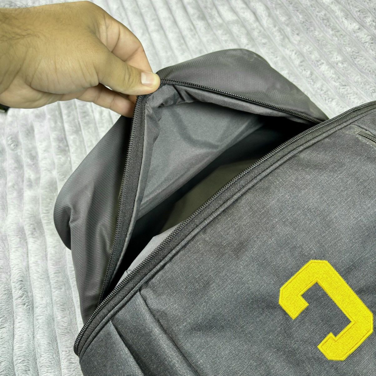 Nike NIKE SPORT GOLF BACKPACK Gray/Black Bag NEW WITH TAGS Size ONE SIZE - 5 Thumbnail