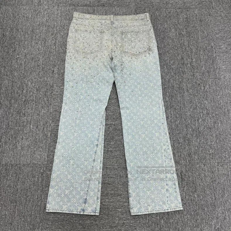 Louis Vuitton Louis Vuitton Denim Jeans with Rhinestones. Size US 38 / EU 54 - 2 Thumbnail