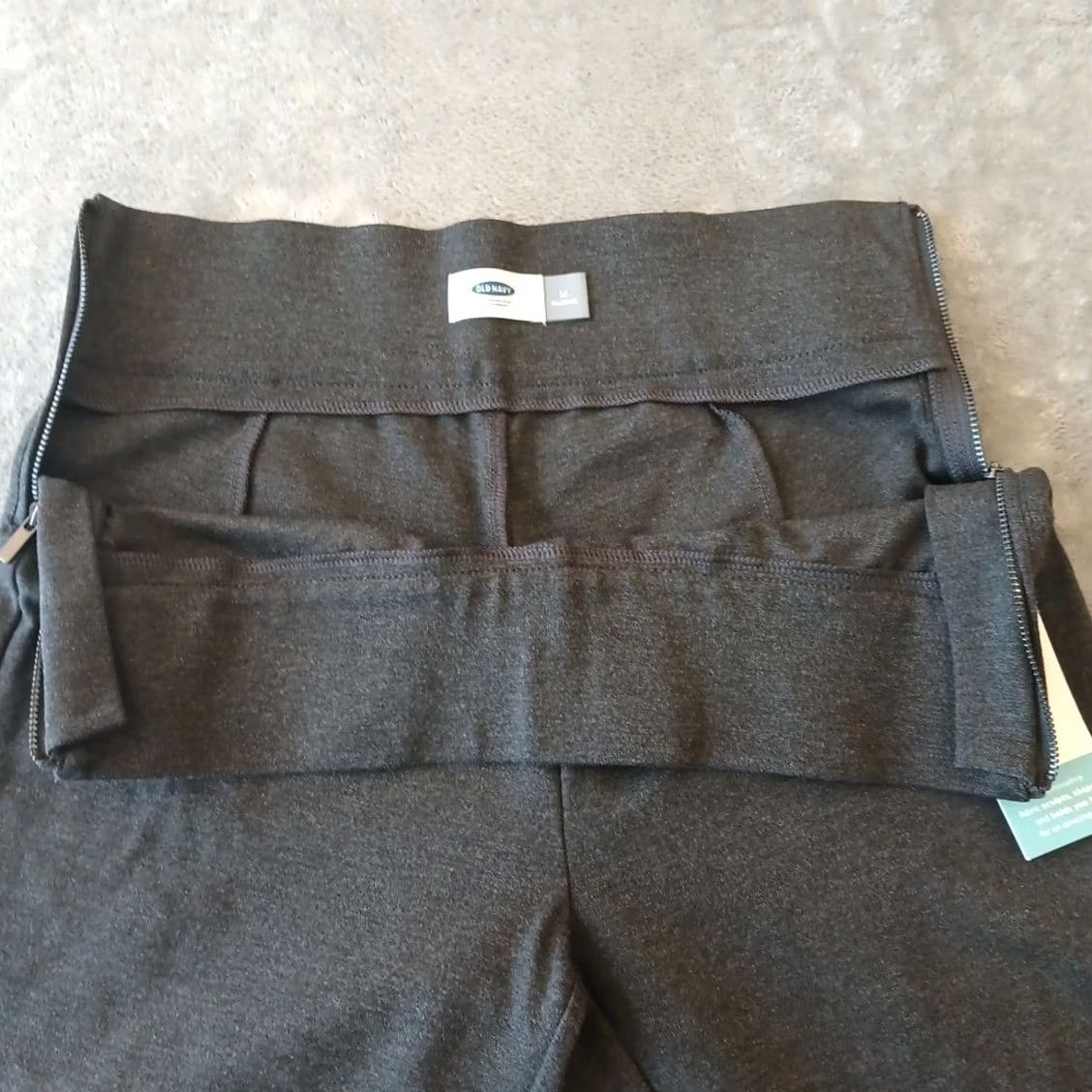Old Navy Old Navy Womens Pants Skinny Ankle Gray M Tall Zipper Side Zip Stretch Elastic 30.5 Inseam 29 Waist Size 32" / US 10 / IT 46 - 5 Thumbnail