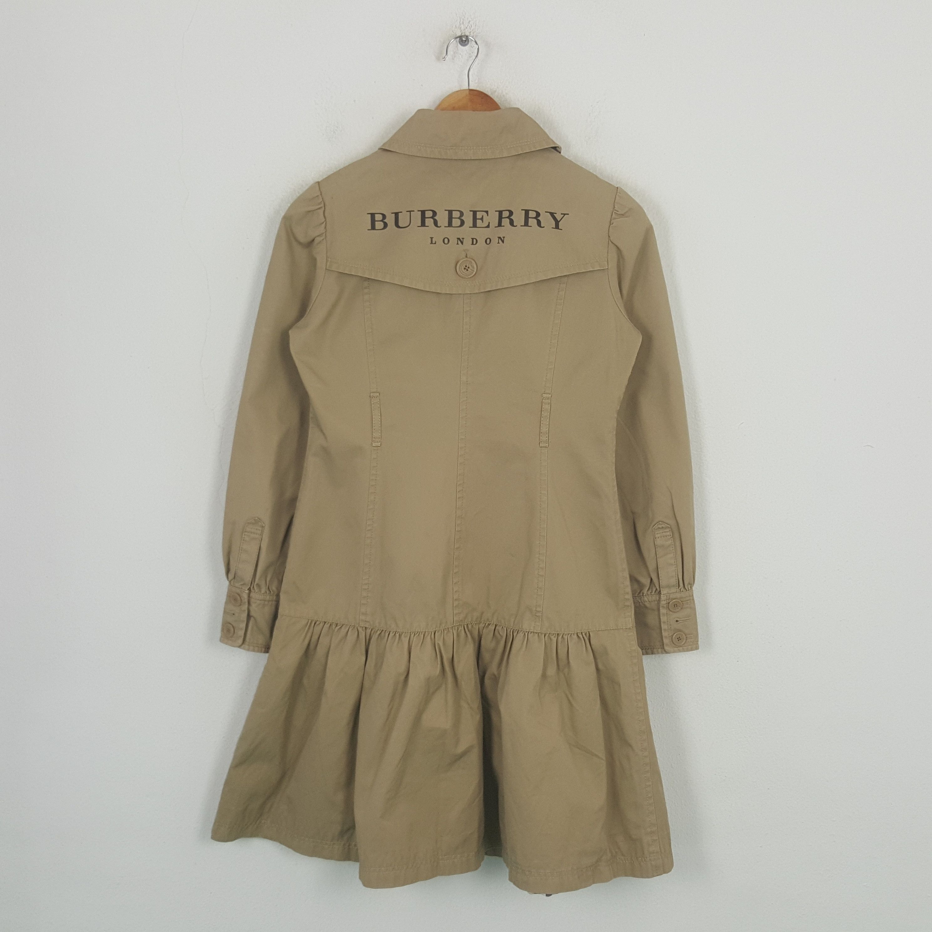 Burberry Vintage Burberry London Designer Trench Jacket C302N13 Size XS / US 0-2 / IT 36-38 - 1 Thumbnail