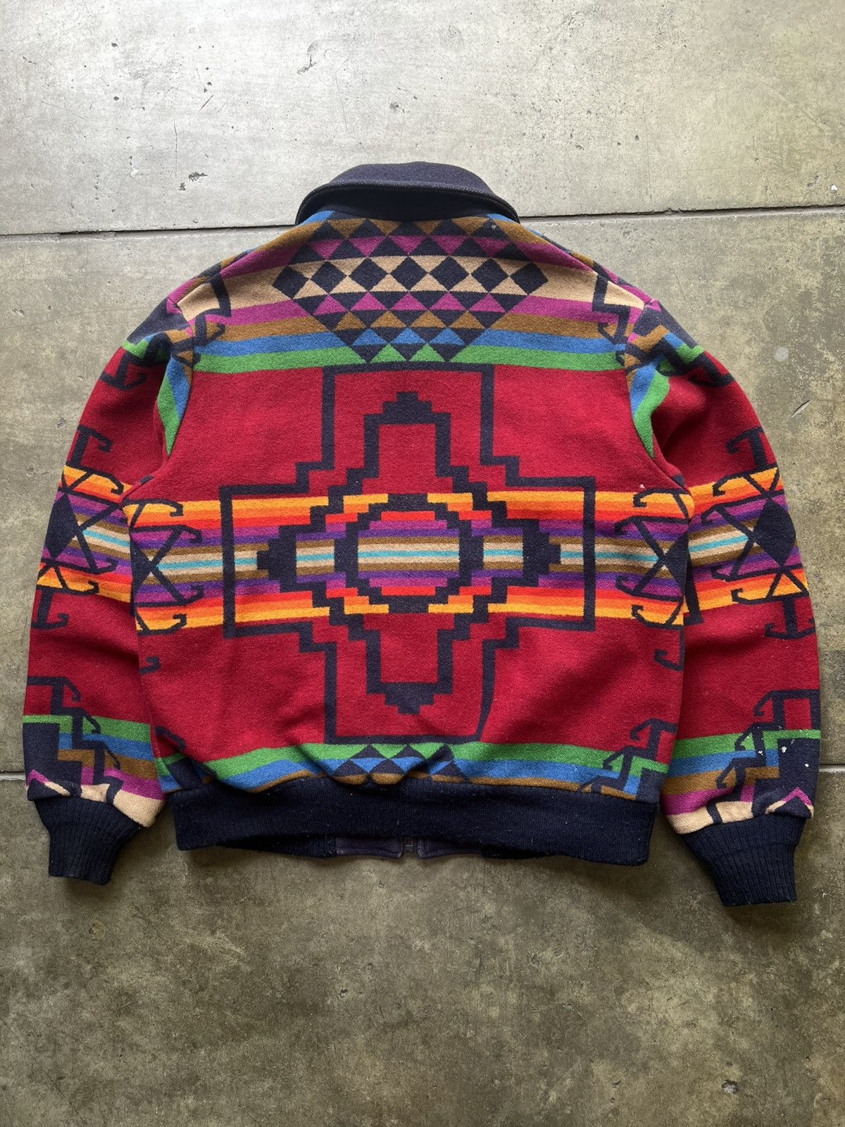 Vintage ‘70s Pendleton Aztec Blanket Wool Jacket Western Wear Size US L / EU 52-54 / 3 - 2 Thumbnail