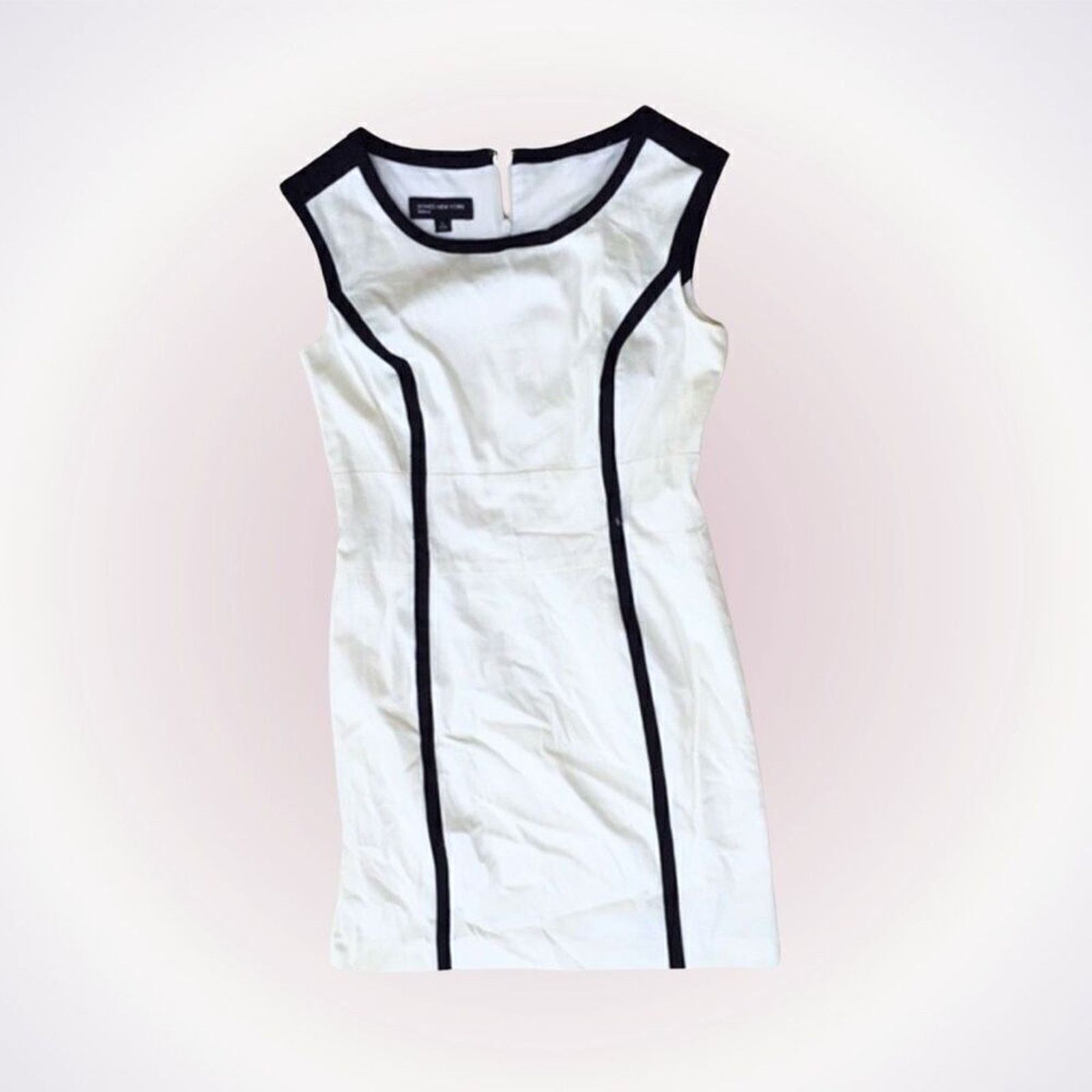 Jones New York Jones New York White Structured Sleeveless Dress | Sz 4 Size S / US 4 / IT 40 - 1 Thumbnail