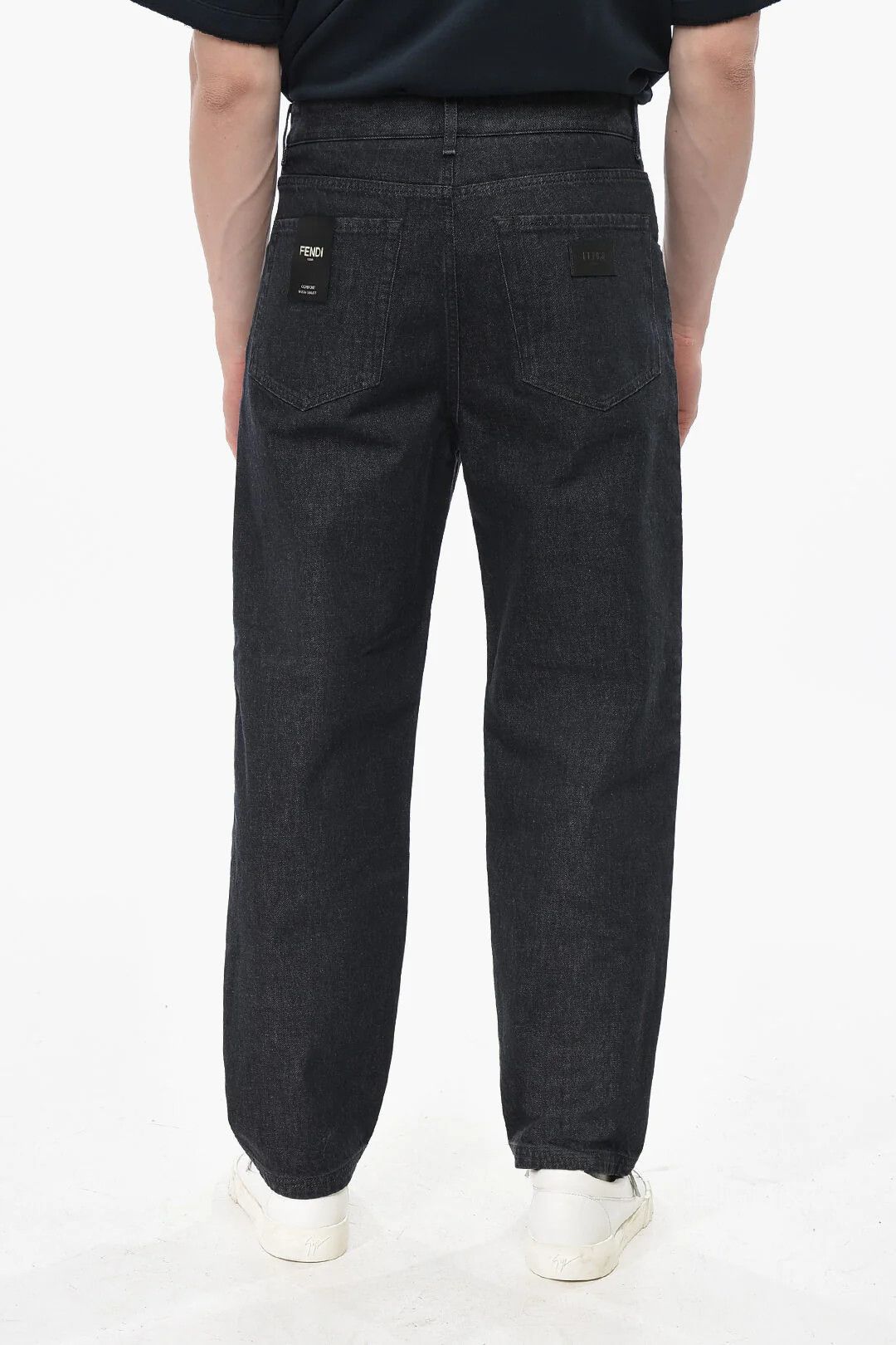 Fendi og1mm0326 Dark-Wash Jeans in Black Size US 33 - 2 Thumbnail