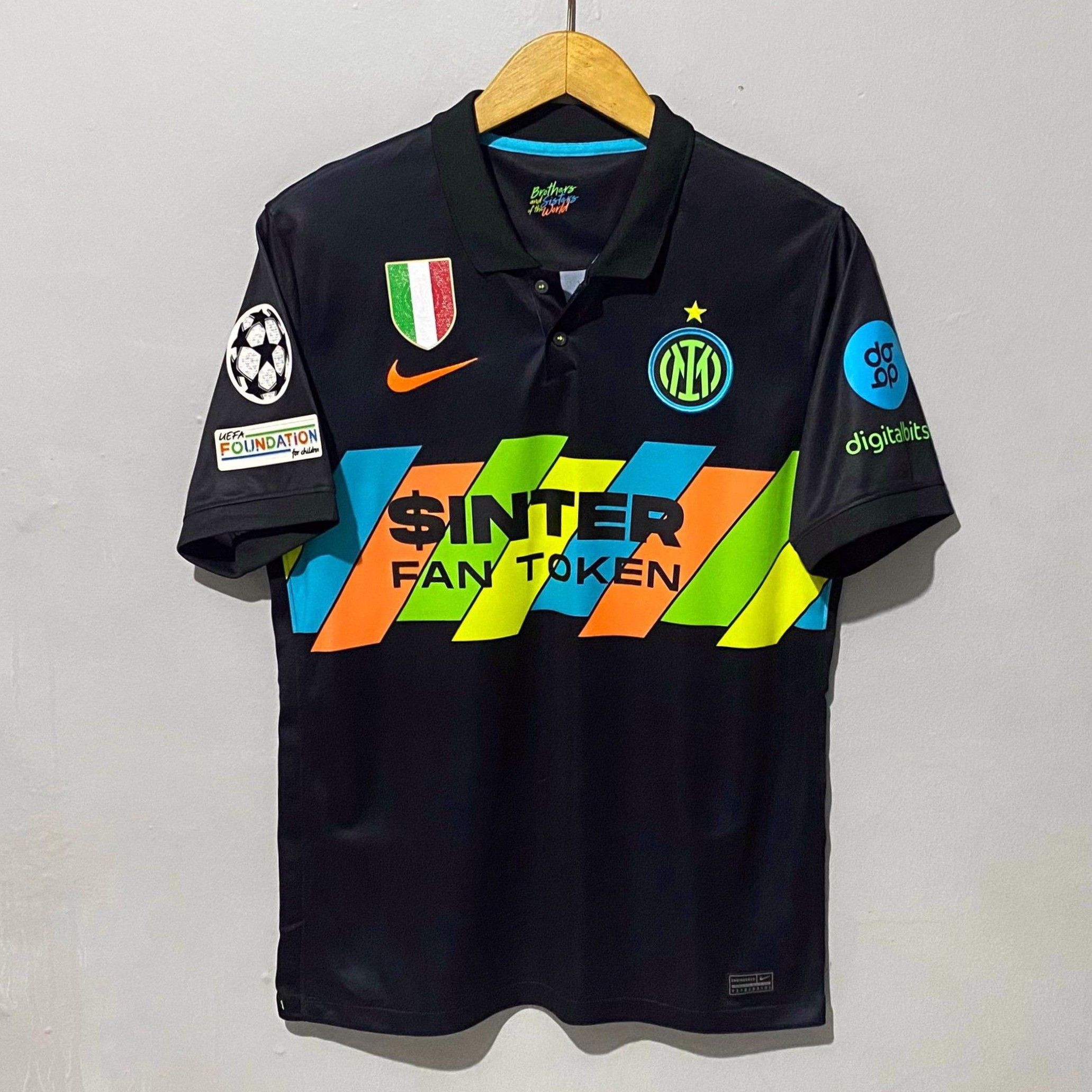Nike Inter Milan 2021-2022 Third Jersey Nicolo Barella Size US M / EU 48-50 / 2 - 1 Thumbnail