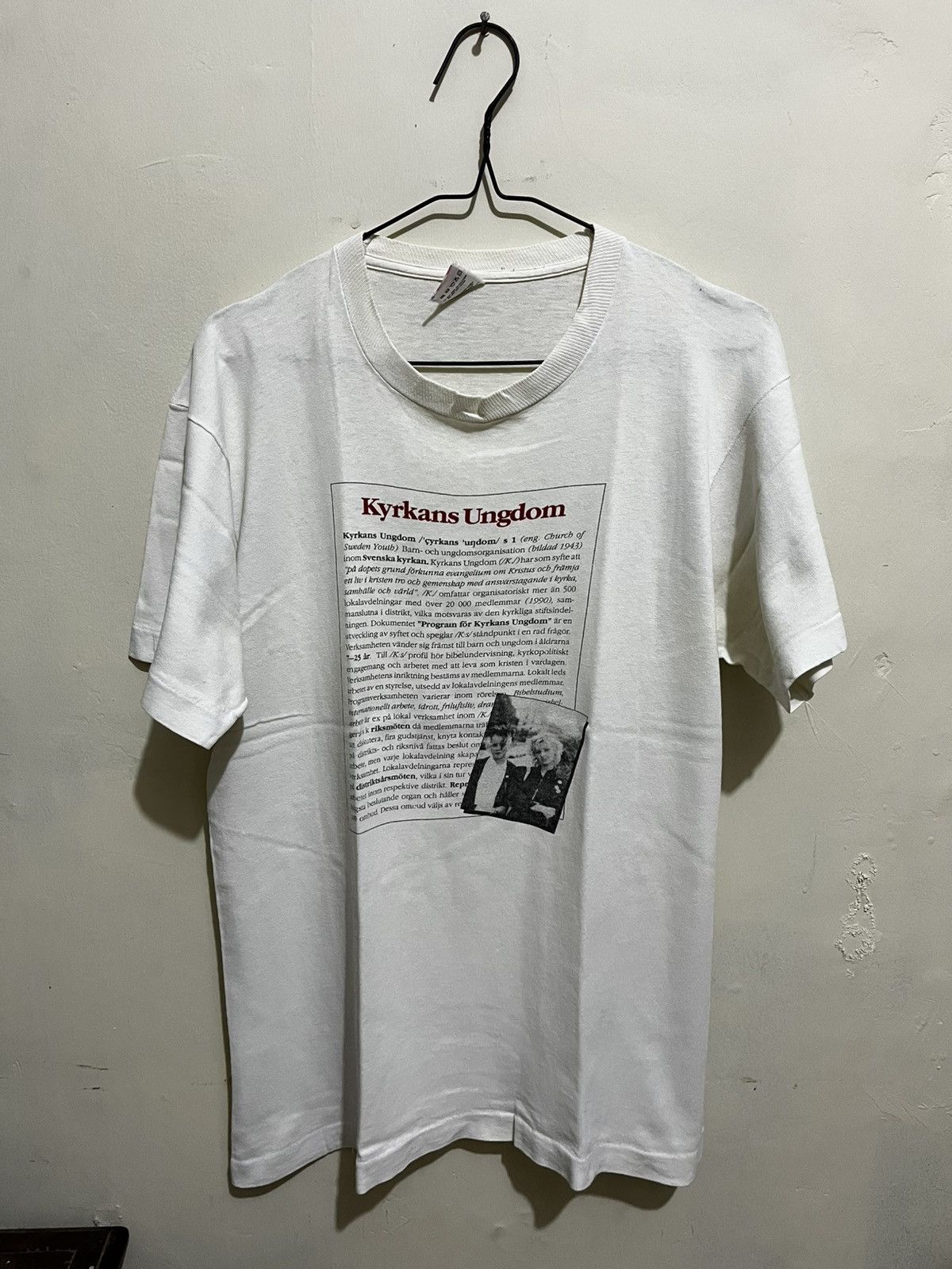 Vintage Vintage 90s Kyrkand Ungdom Tshirt Size US M / EU 48-50 / 2 - 1 Thumbnail