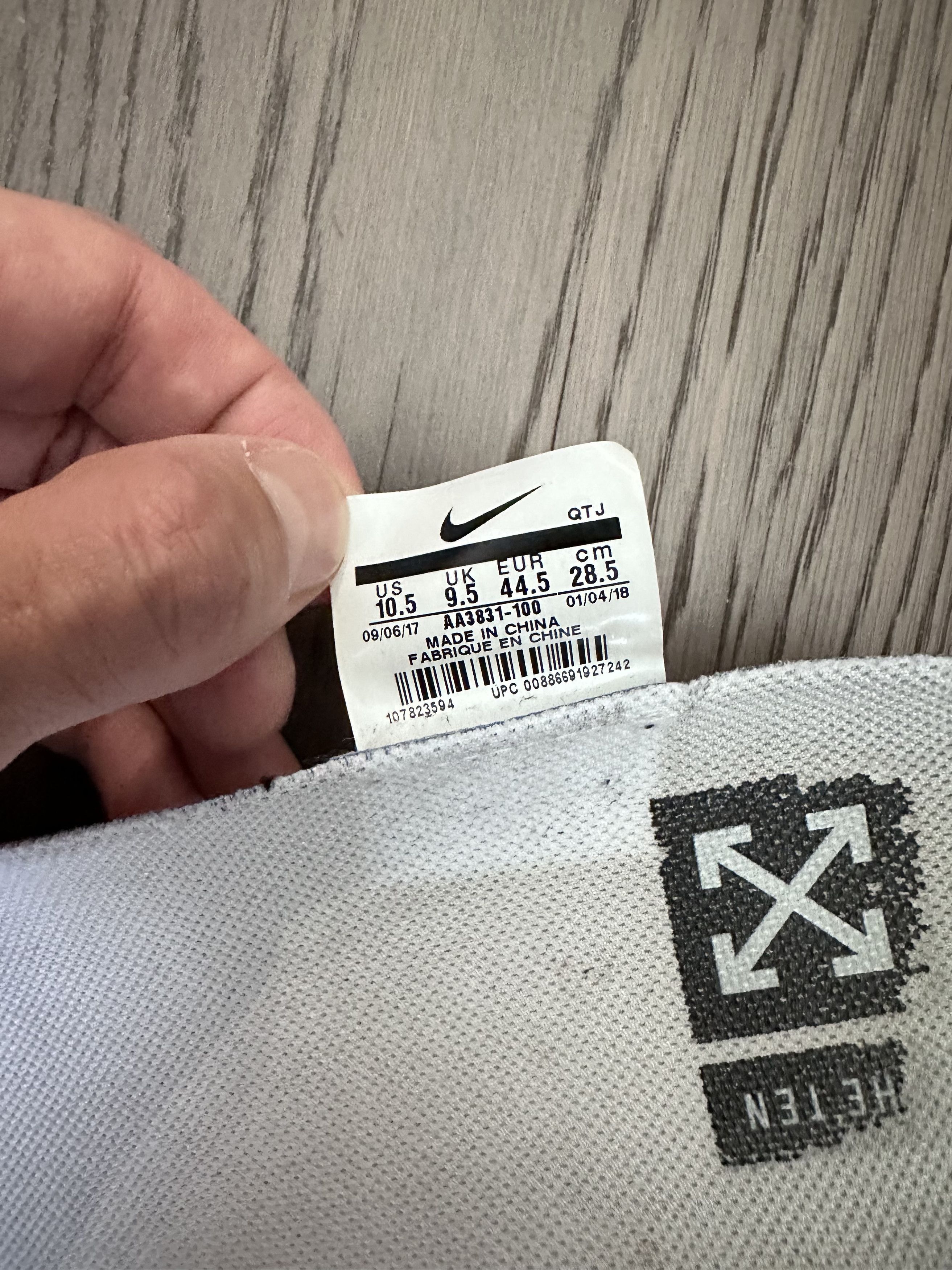 Nike × Off-White Nike Off White VaporMax White 2018 Size US 10.5 / EU 43-44 - 13 Thumbnail