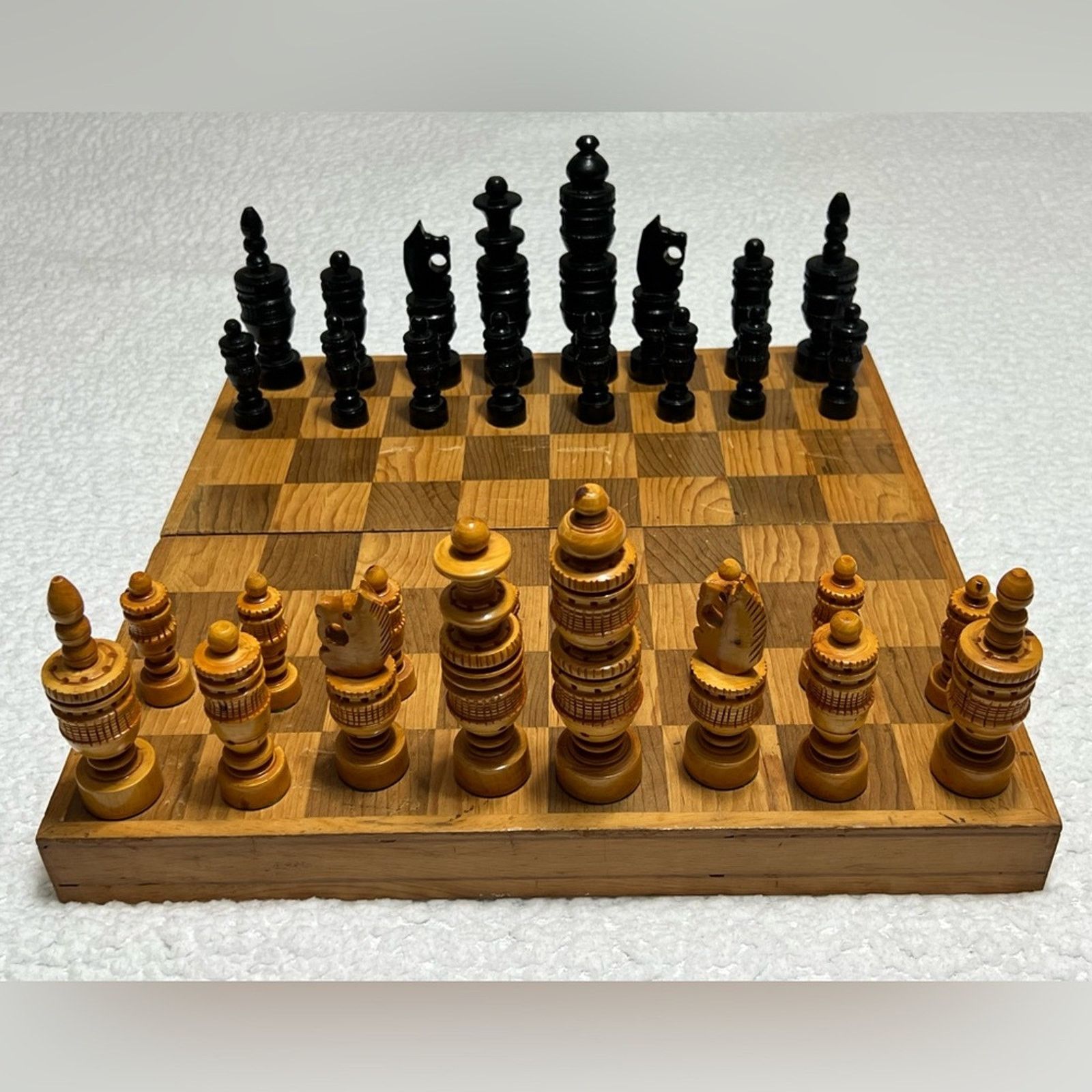 Vintage Vintage 70’s 80’s Hand Carved Indian Wooden Chess Set & Box Size ONE SIZE - 1 Thumbnail