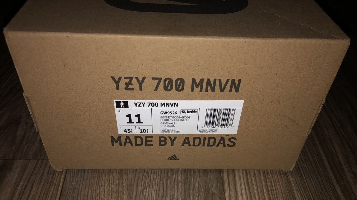 Adidas × Kanye West Yeezy 700 MNVM Geode Size US 11 / EU 44 - 16 Thumbnail