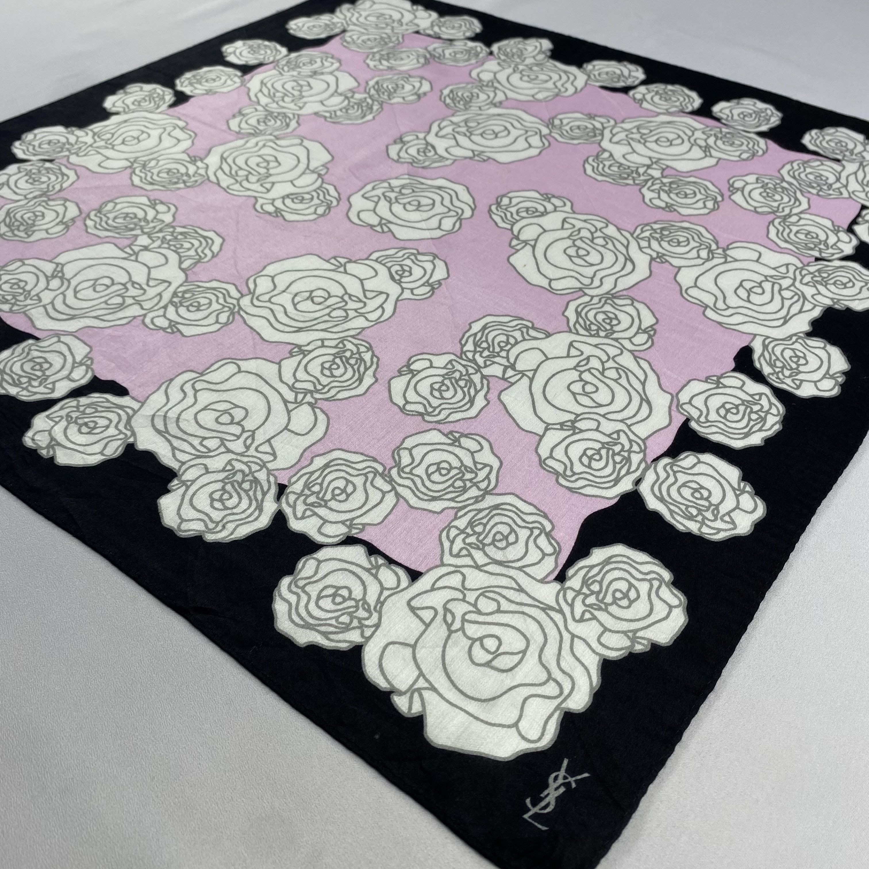 Vintage Yves Saint Laurent Handkerchief / Neckerchief-P1238 Size ONE SIZE - 2 Thumbnail