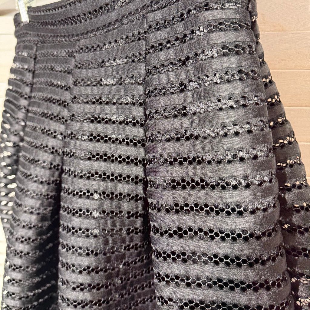 Vintage black skirt full swing midi mesh semi sheer fully lined 6 Size 28" / US 6 / IT 42 - 9 Thumbnail