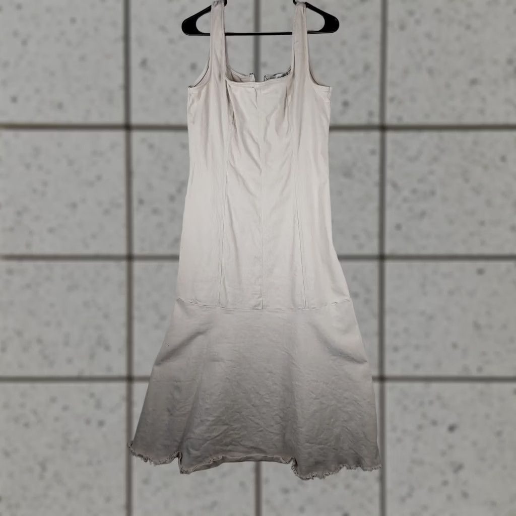 Anthropologie Anthropologie En Saison Dress Womens L Cream Sleeveless Fit & Flare Raw Hem Knee Length Size L / US 10 / IT 46 - 1 Thumbnail
