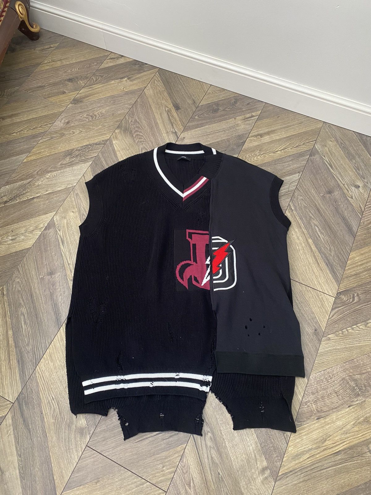 Diesel × Vintage Vintage Diesel Knit Vest Overknit Archival style Size S / US 4 / IT 40 - 1 Thumbnail