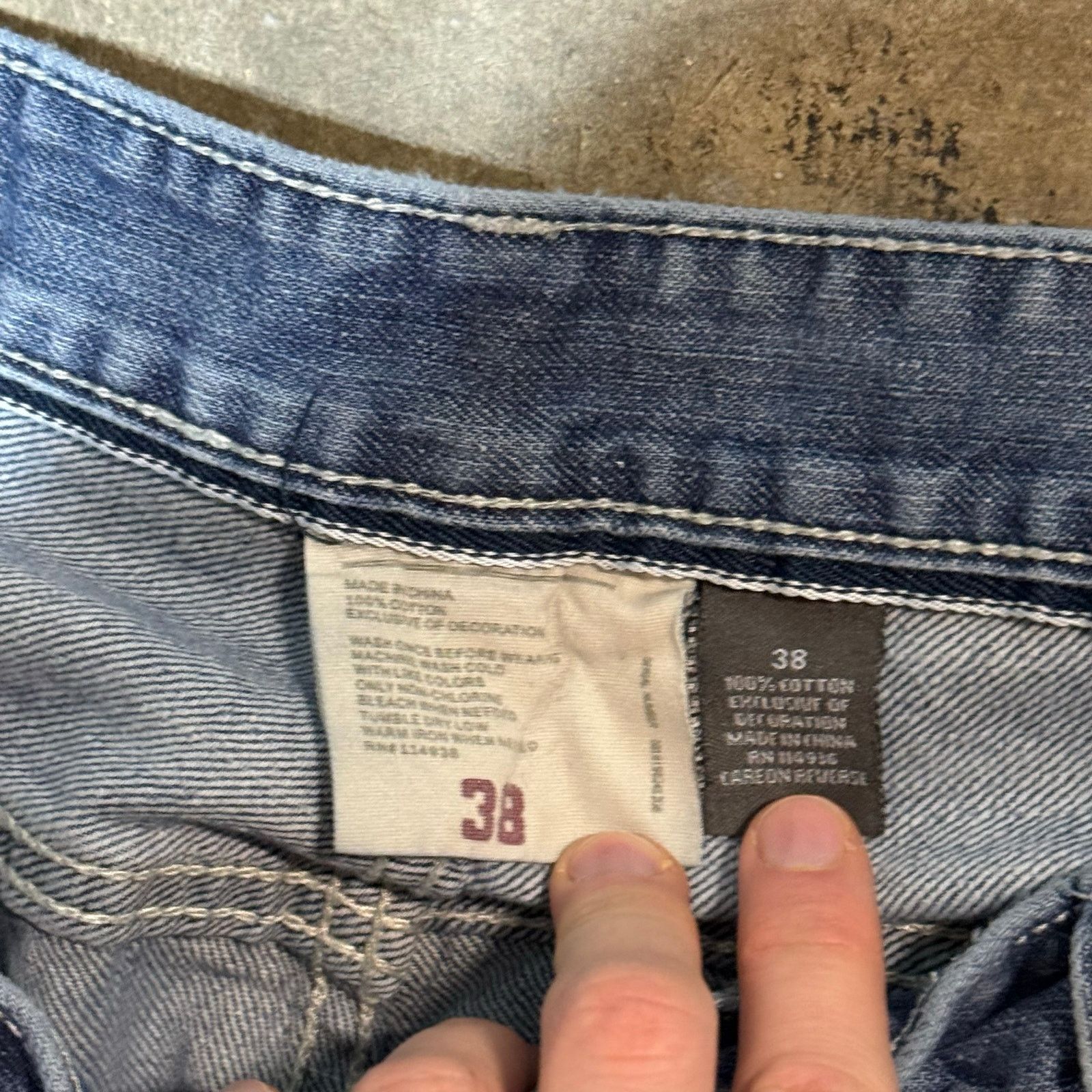 Urban Pipeline Vintage Y2K Baggy Embroidered Jorts Sz 38 Size US 38 / EU 54 - 4 Thumbnail