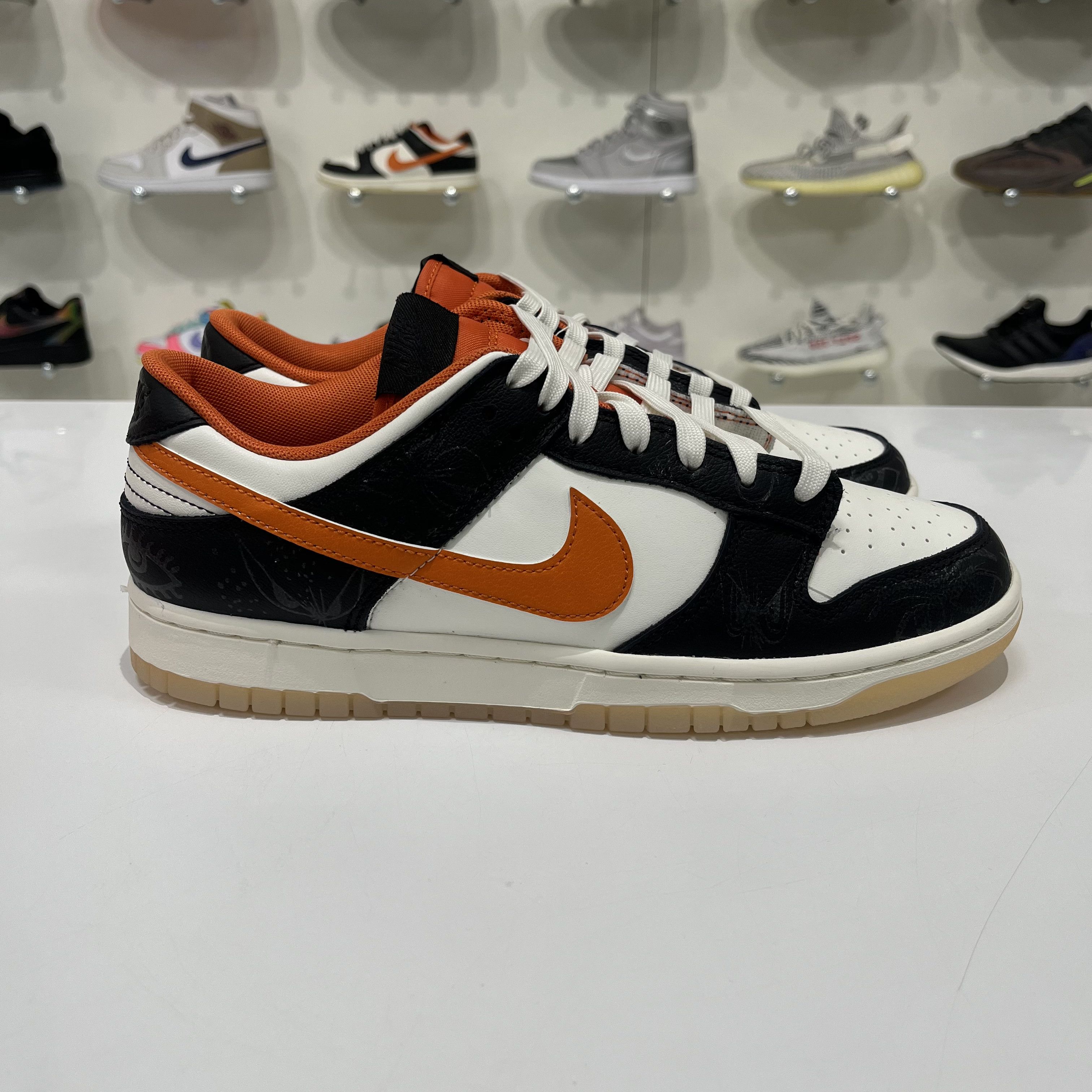 Nike Nike Dunk Low PRM Halloween 2021 Size US 9 / EU 42 - 4 Thumbnail