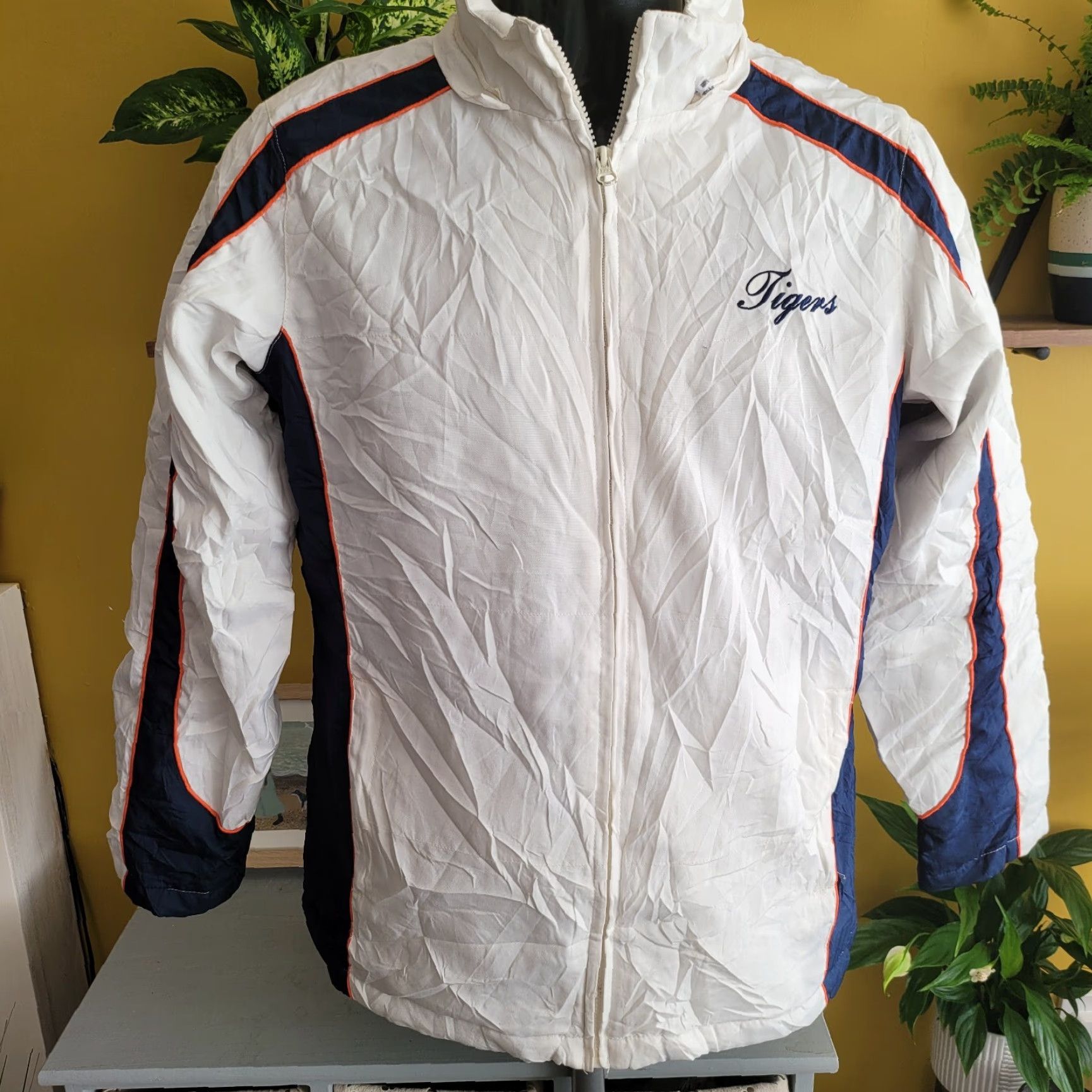 G-III G-III SPORTS BY CARL BANKS Jacket - Tigers - XL - Men - White - Polyester - Puffer - Sports Jacket Size US XL / EU 56 / 4 - 2 Thumbnail