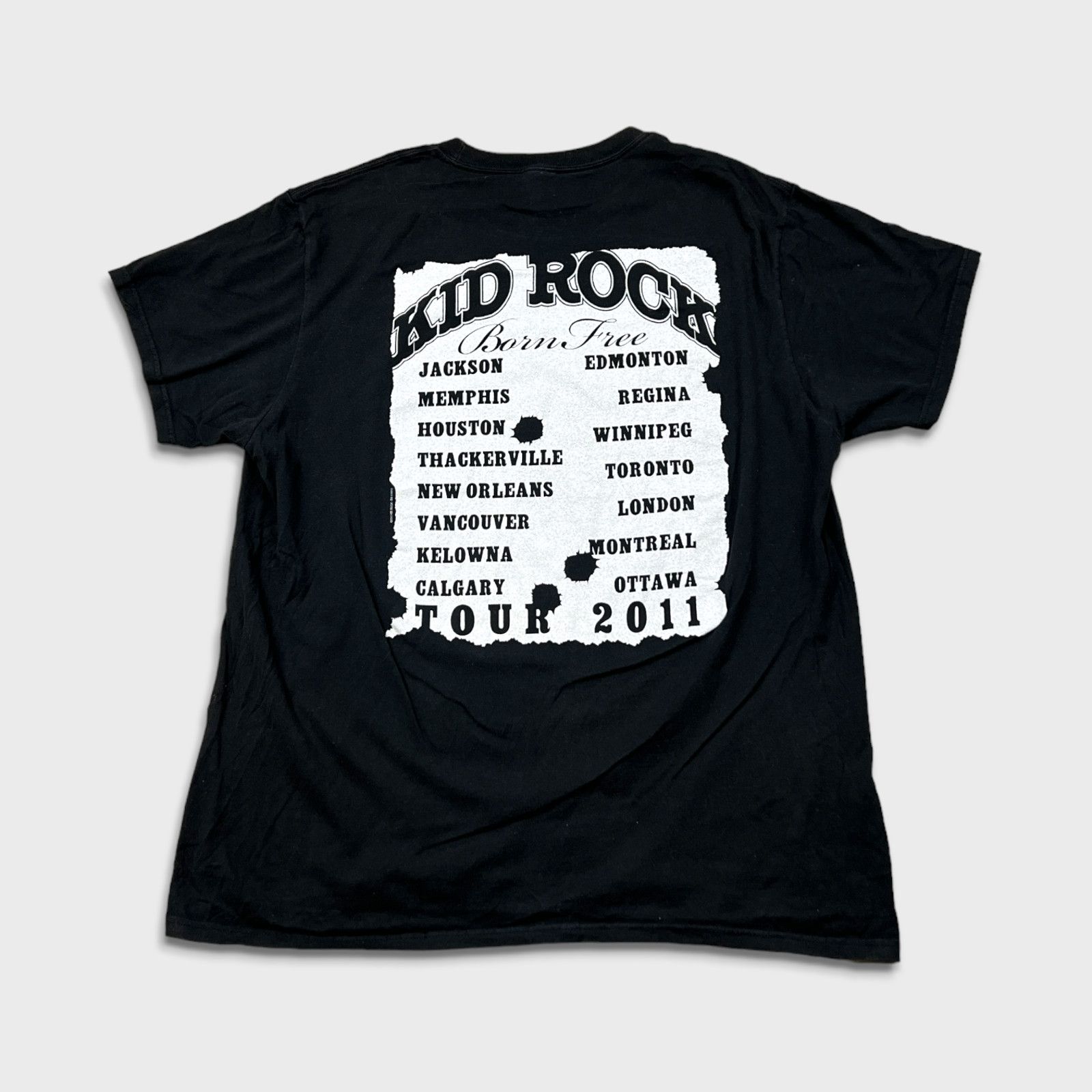 Band Tees × Vintage Vintage 2011 Kid Rock Born Free T Shirt Large Band Tour Tee Size US L / EU 52-54 / 3 - 5 Thumbnail