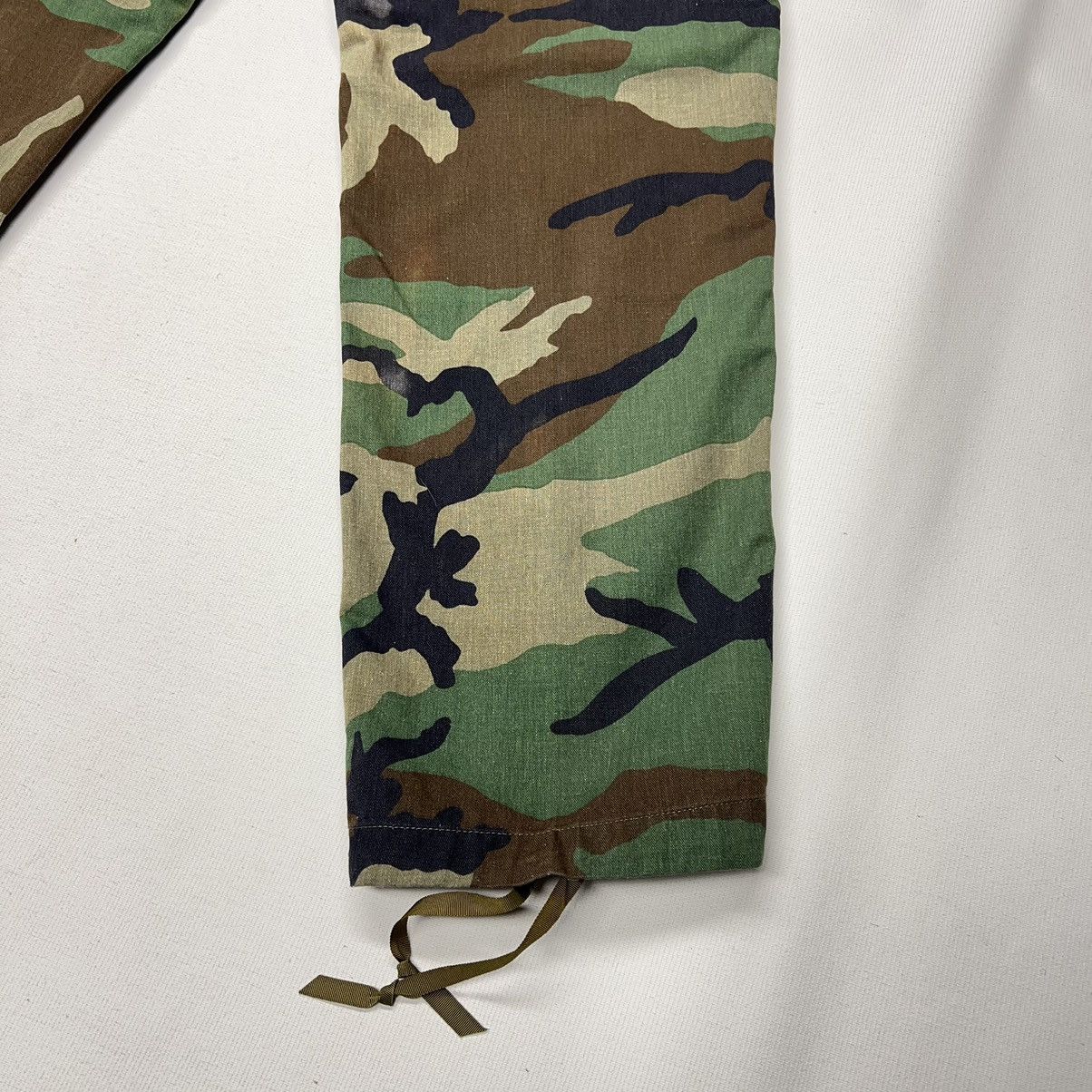 Vintage Military Pants Green Camo Cargo Woodland US Army Baggy Size US 28 / EU 44 - 15 Thumbnail