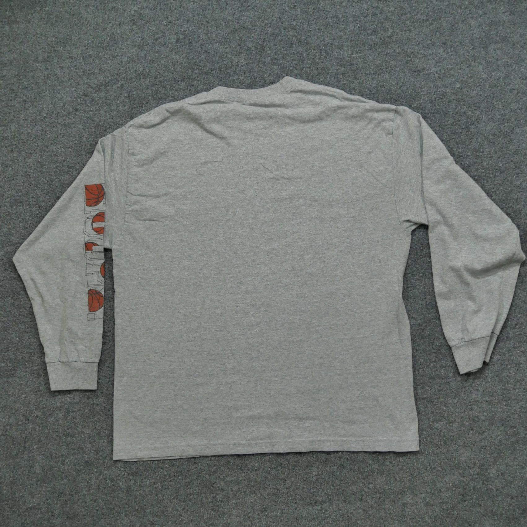 Spell VINTAGE Basketball T Shirt Mens XL Grey Long Sleeve Hoops Spell Out Y2K Size US XL / EU 56 / 4 - 7 Thumbnail