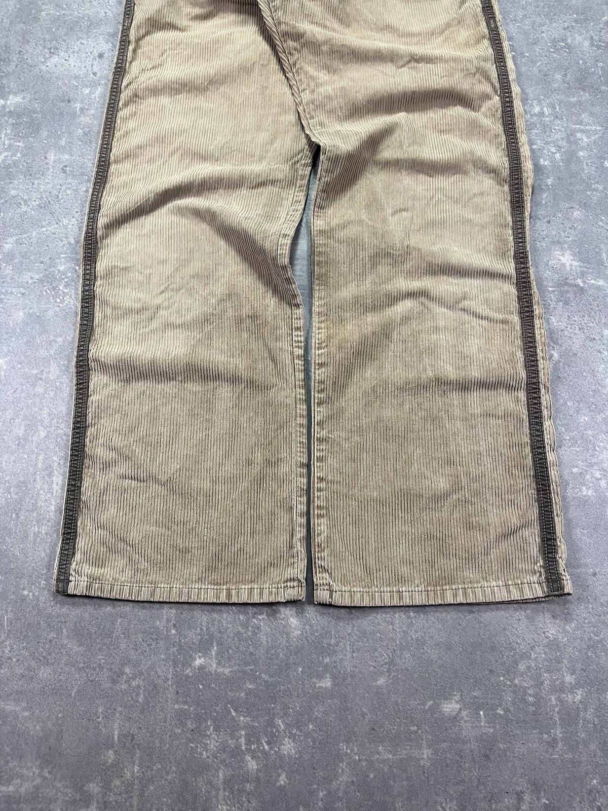 Marithe + Francois Girbaud 00s Marithe Francois Girbaud Corduroy Large Texas Pants 31 Size US 31 - 4 Thumbnail
