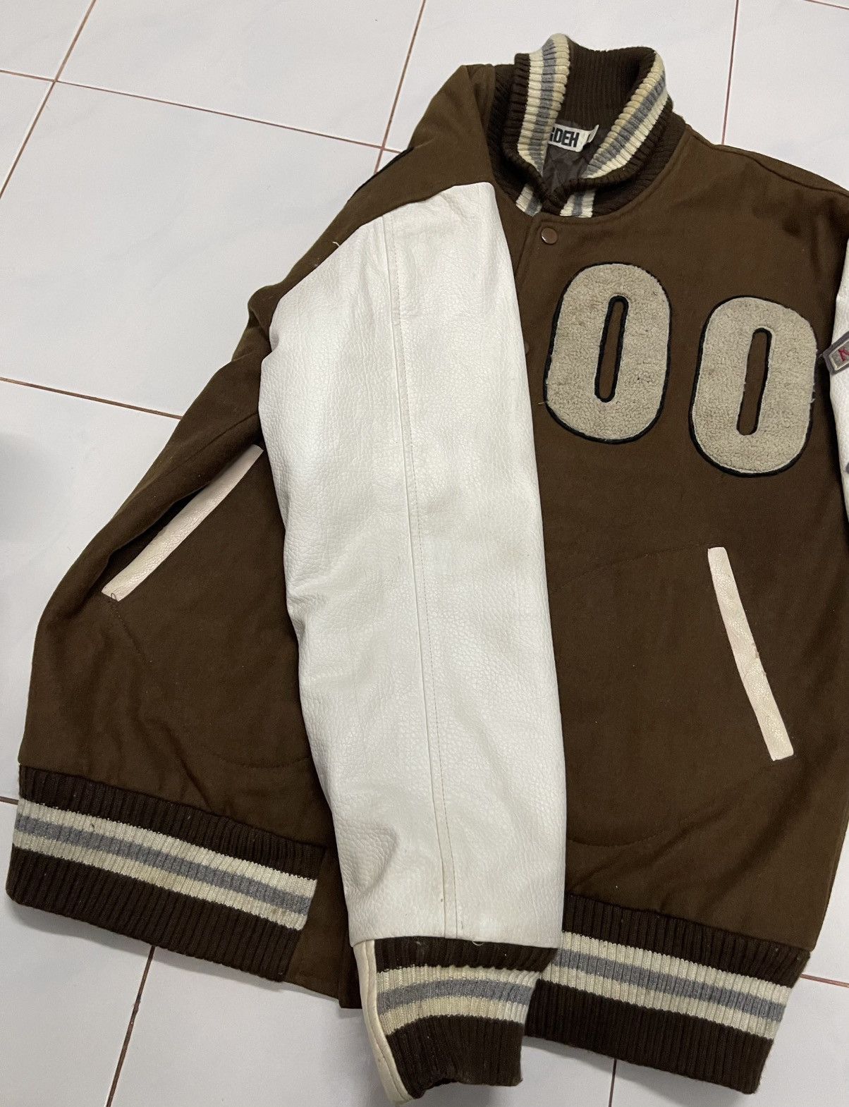 Fragment Design × Good Enough × Hiroshi Fujiwara 2000s GDEH HIROSHI FUJIWARA X FRAGMENT DESIGN VARSITY RARE Size US L / EU 52-54 / 3 - 7 Thumbnail