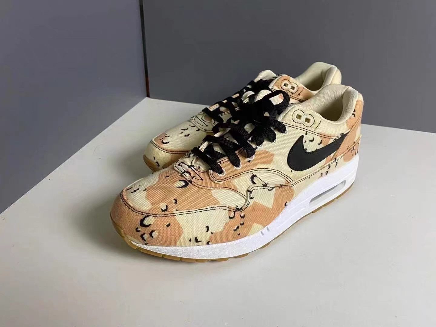 Nike Nike Air Max 1 Desert Camo K15 Size US 13 / EU 46 - 1 Thumbnail