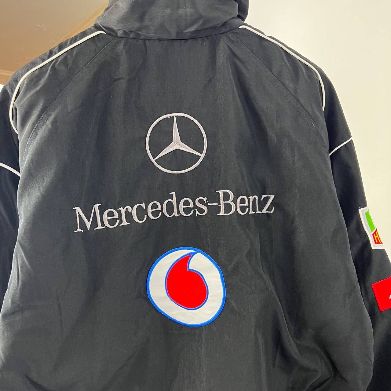 Mercedes-Benz Vintage Mercedes Benz Santander Racing Vodafone McLaren Size US L / EU 52-54 / 3 - 7 Thumbnail