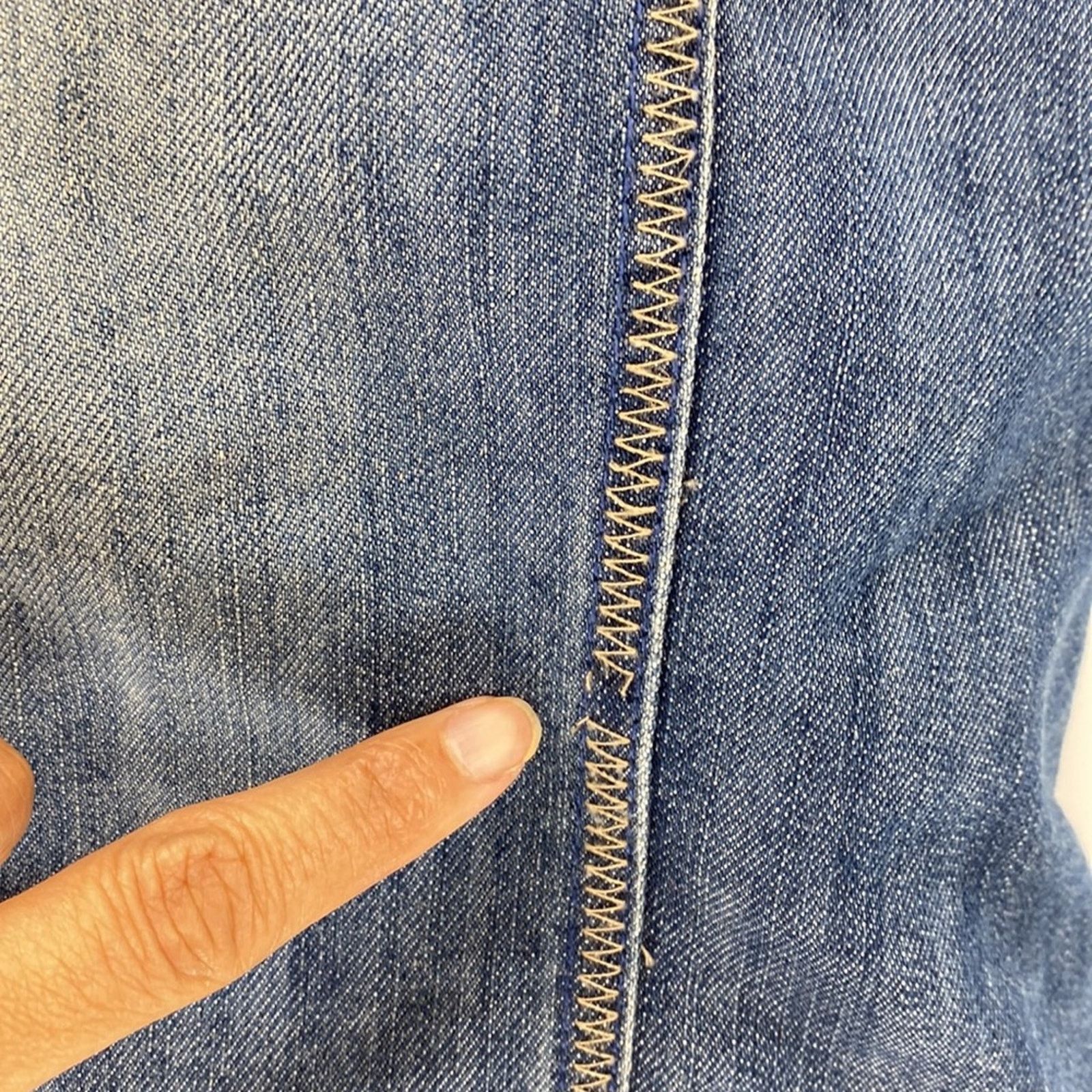 Wrangler Wrangler form fitting studded denim sleeveless button down Size S / US 4 / IT 40 - 8 Thumbnail