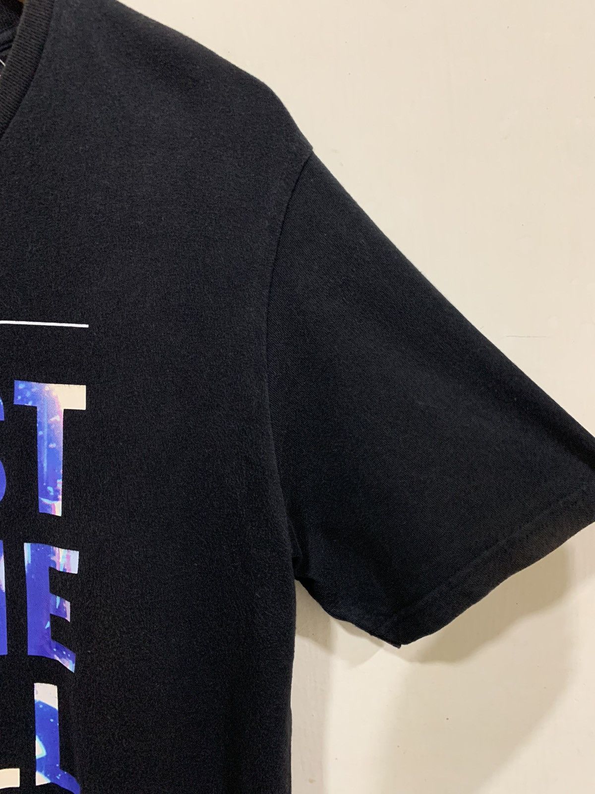 Anime Uniclo X Ghost In The Shell Tee Size US L / EU 52-54 / 3 - 7 Thumbnail