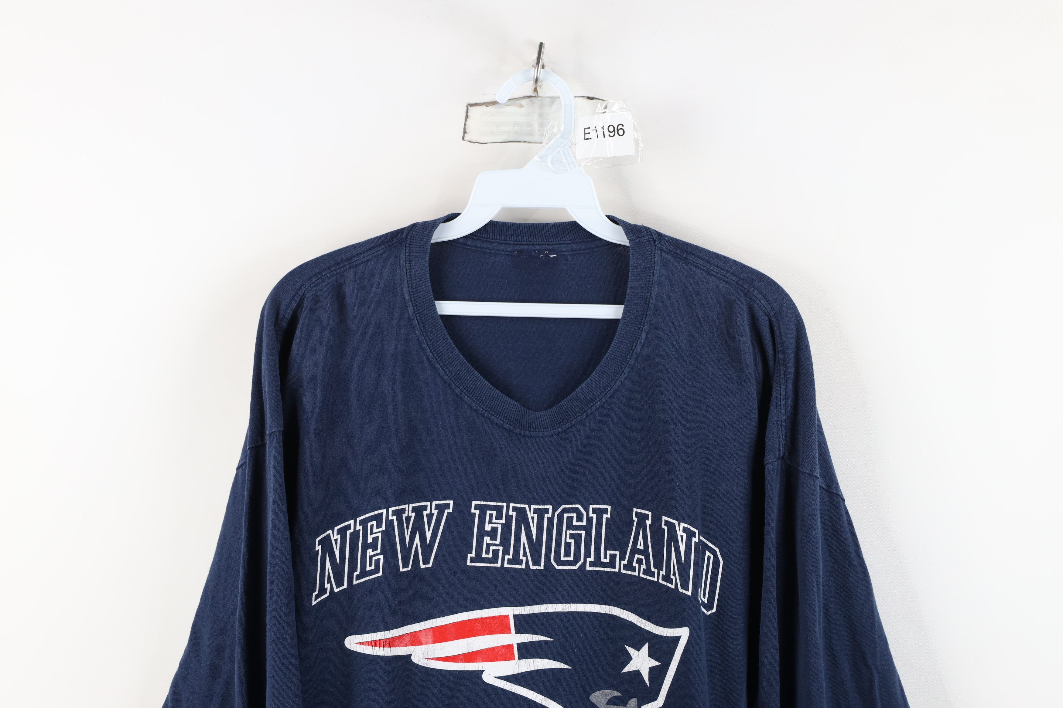 Reebok Vintage Reebok New England Football Long Sleeve T-Shirt Size US XL / EU 56 / 4 - 2 Thumbnail
