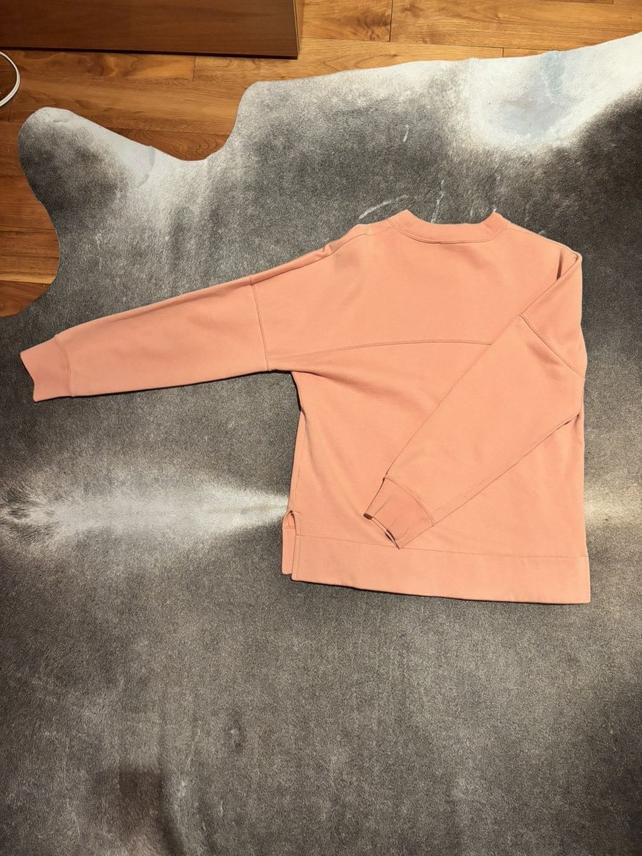 Acne Studios Vintage Acne Studios Peach Crewneck Acne Sweater Size M Size US M / EU 48-50 / 2 - 3 Thumbnail