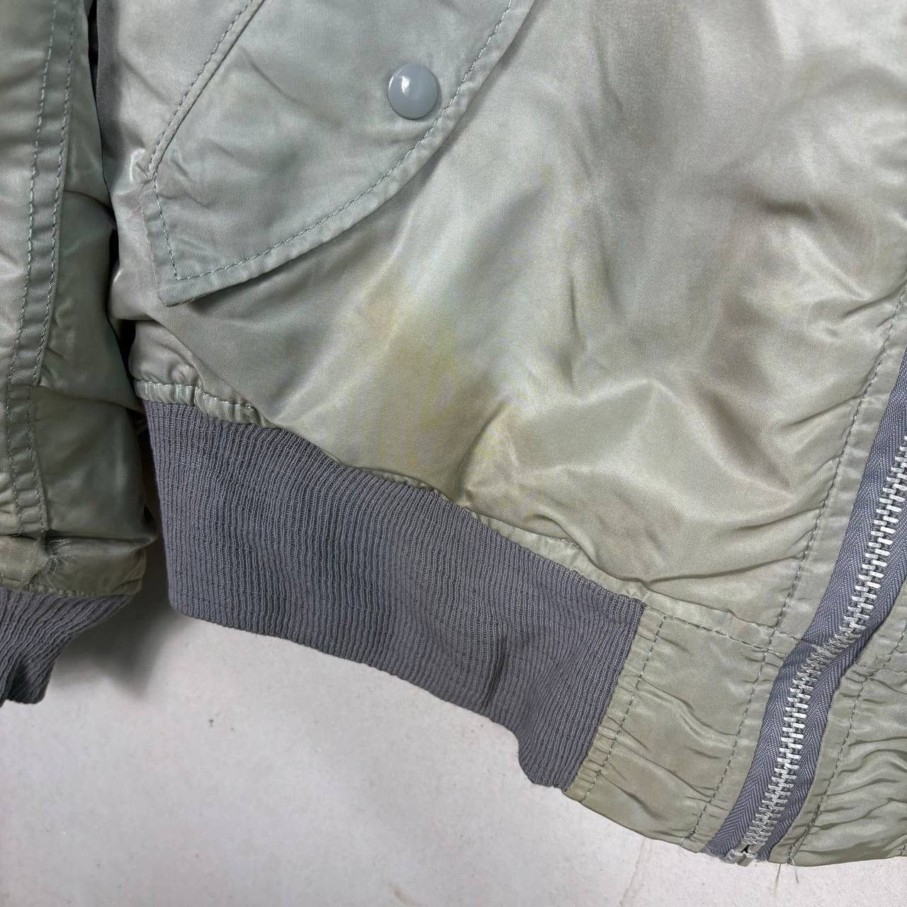 Alpha Industries Alpha Industries Vintage MA-1 Flight Jacket USA Grey L Size US L / EU 52-54 / 3 - 9 Thumbnail
